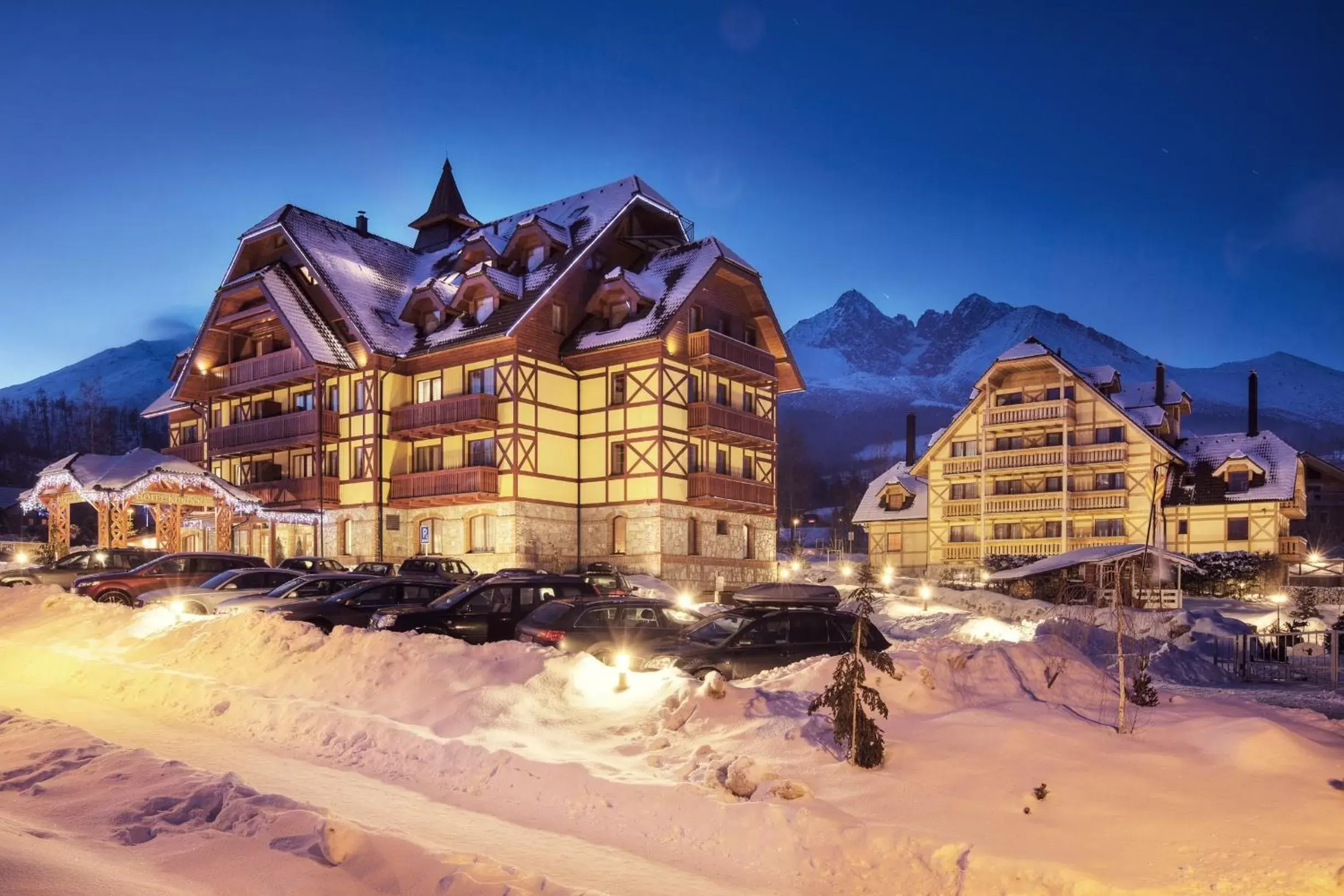 Facade/entrance in APLEND Hotel Kukučka Facade/entrance in APLEND Hotel Kukučka