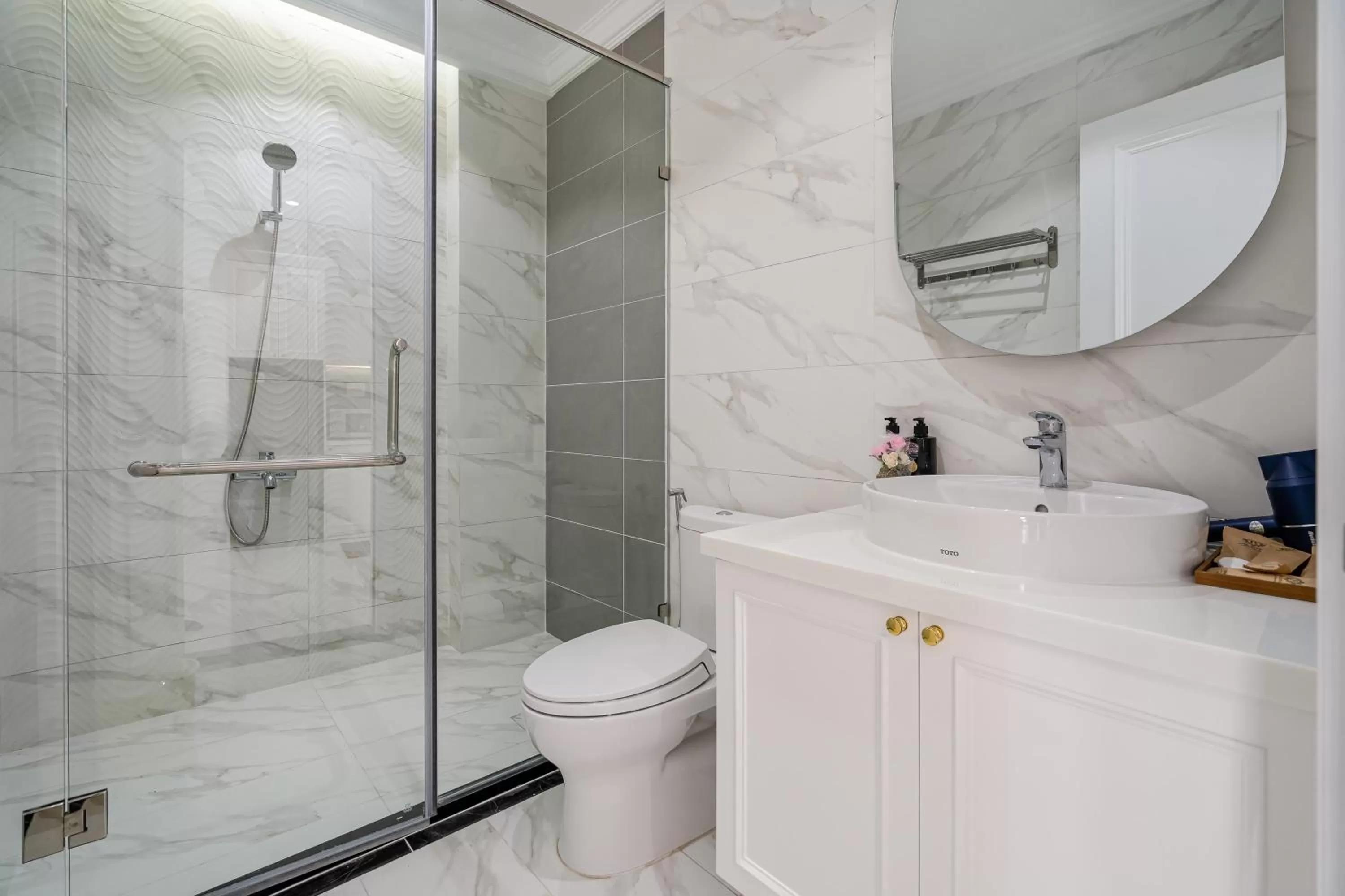 Suite with Balcony in The Royal Hotel & Apartment - Phu My Hung