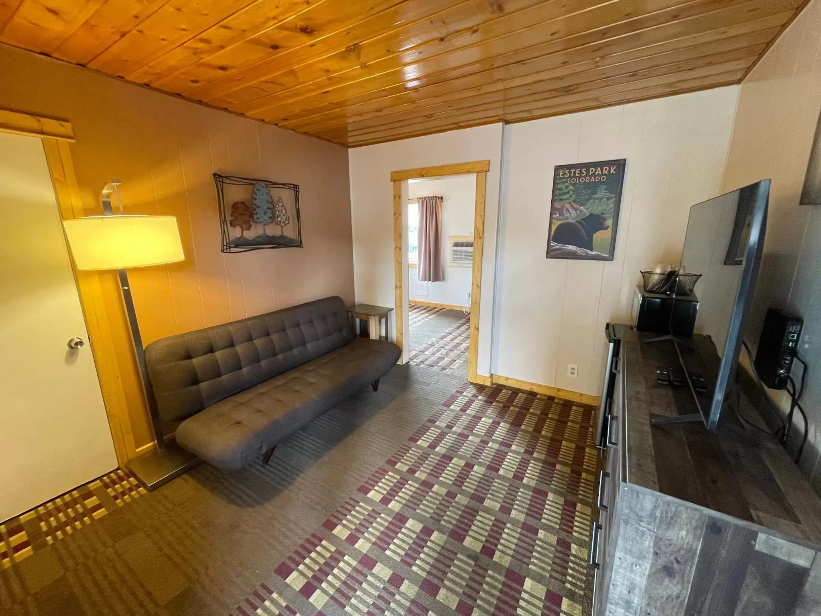 Seating Area in Estes Mountain Inn