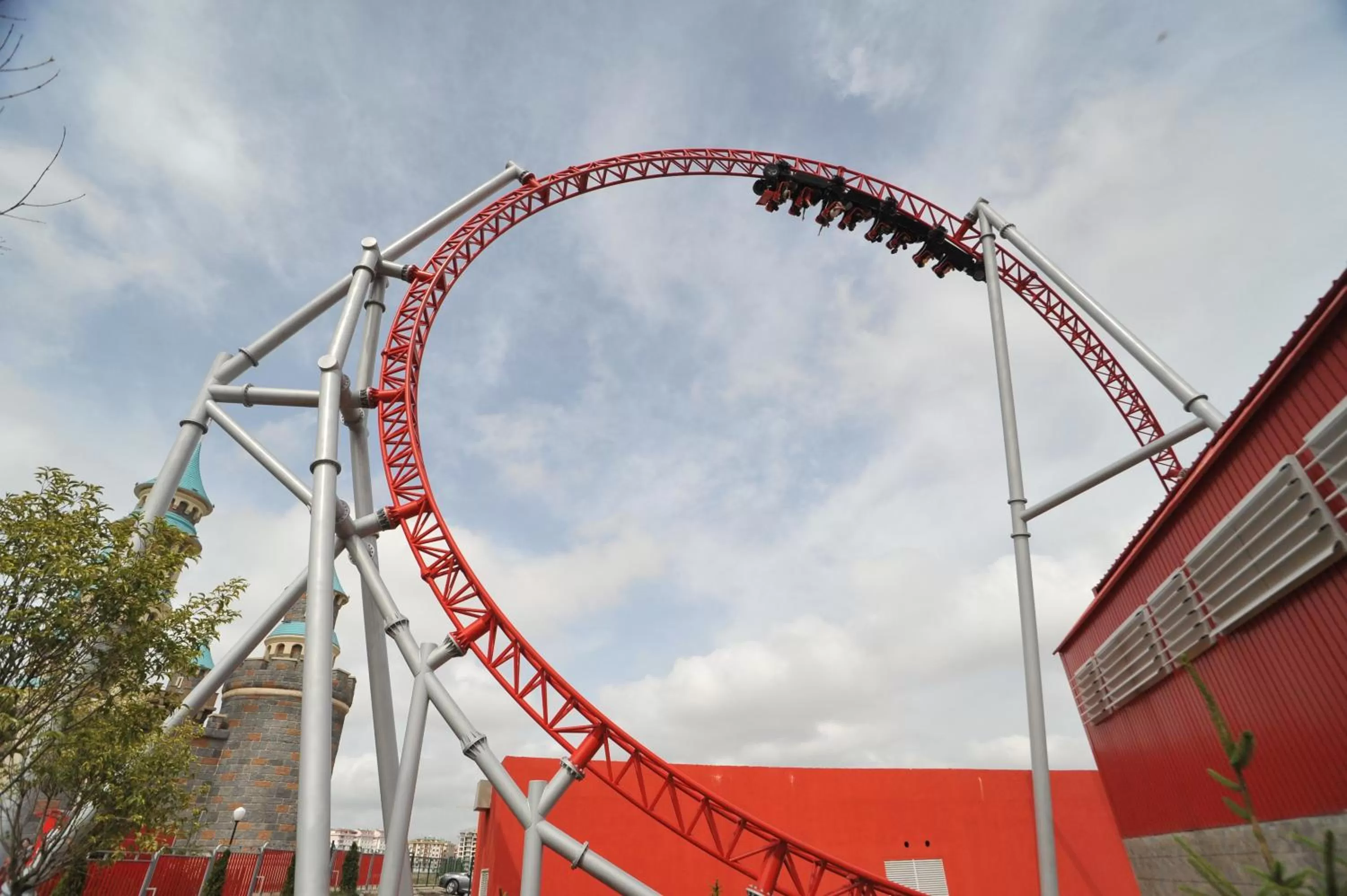 Area and facilities in Vialand Palace Hotel