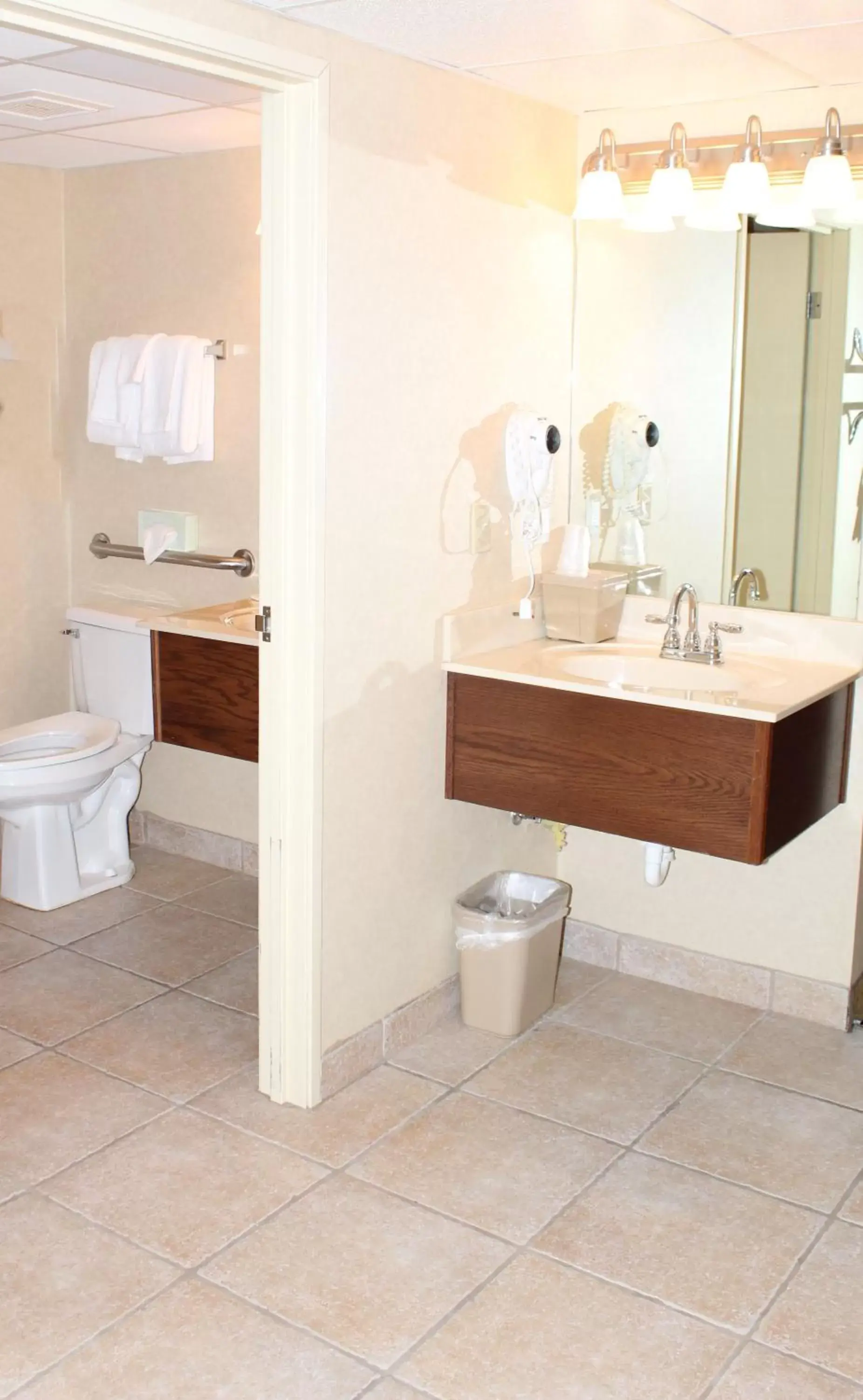 Bathroom in The Boardwalk Inn