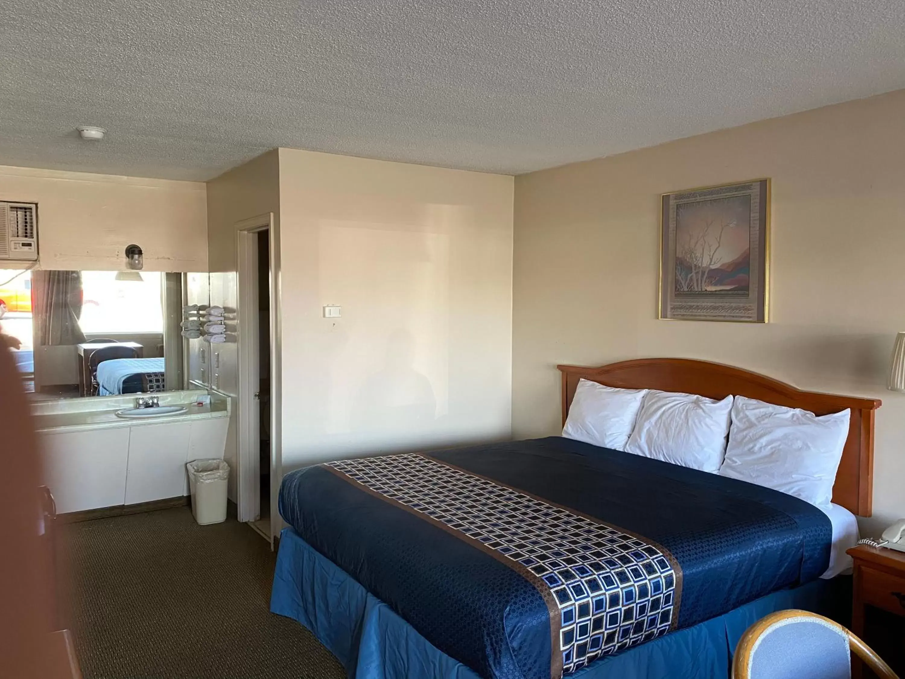 Bed in Parkview Motel Bed in Parkview Motel