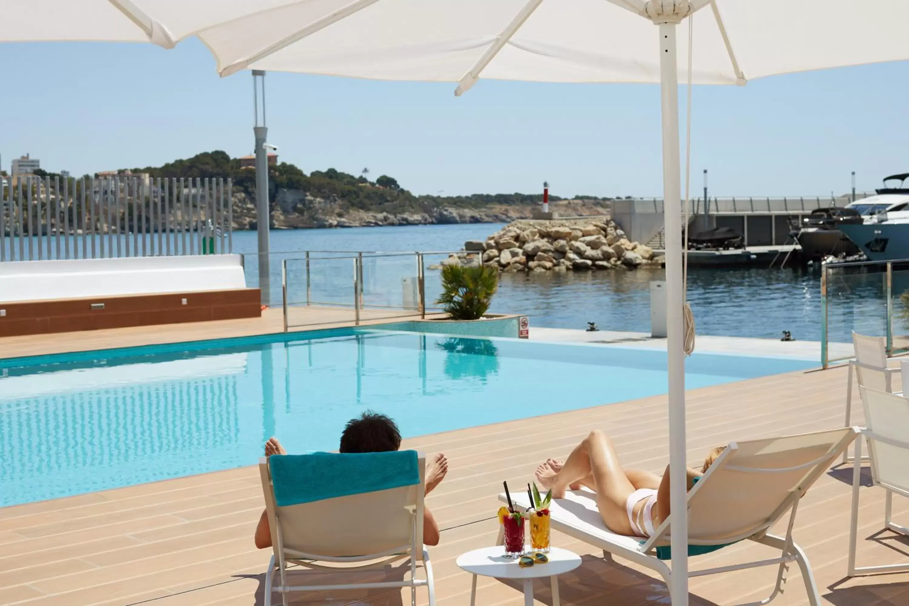 Swimming Pool in Calanova Sports Residence