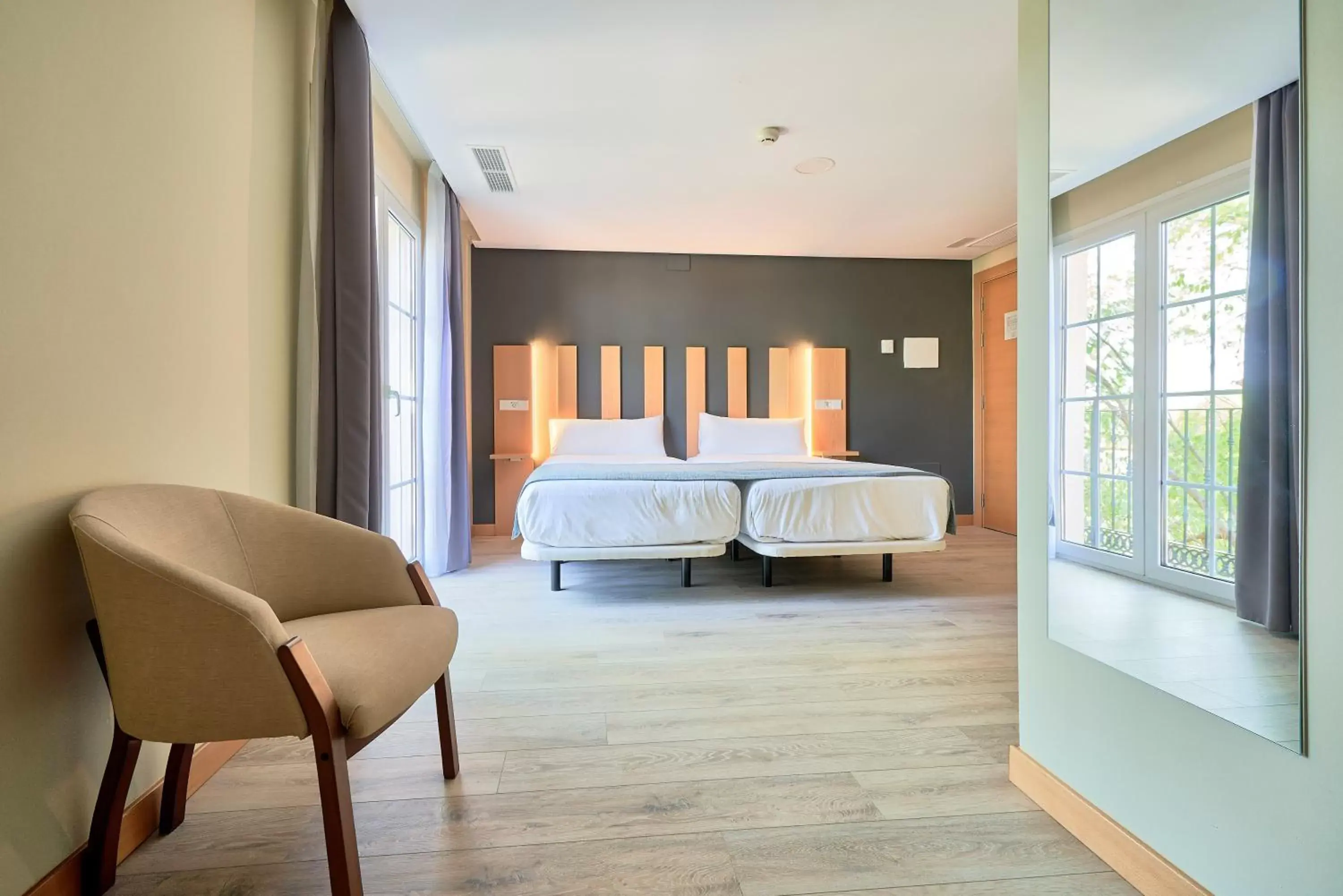 Bed in Smart Hotel La Sagra