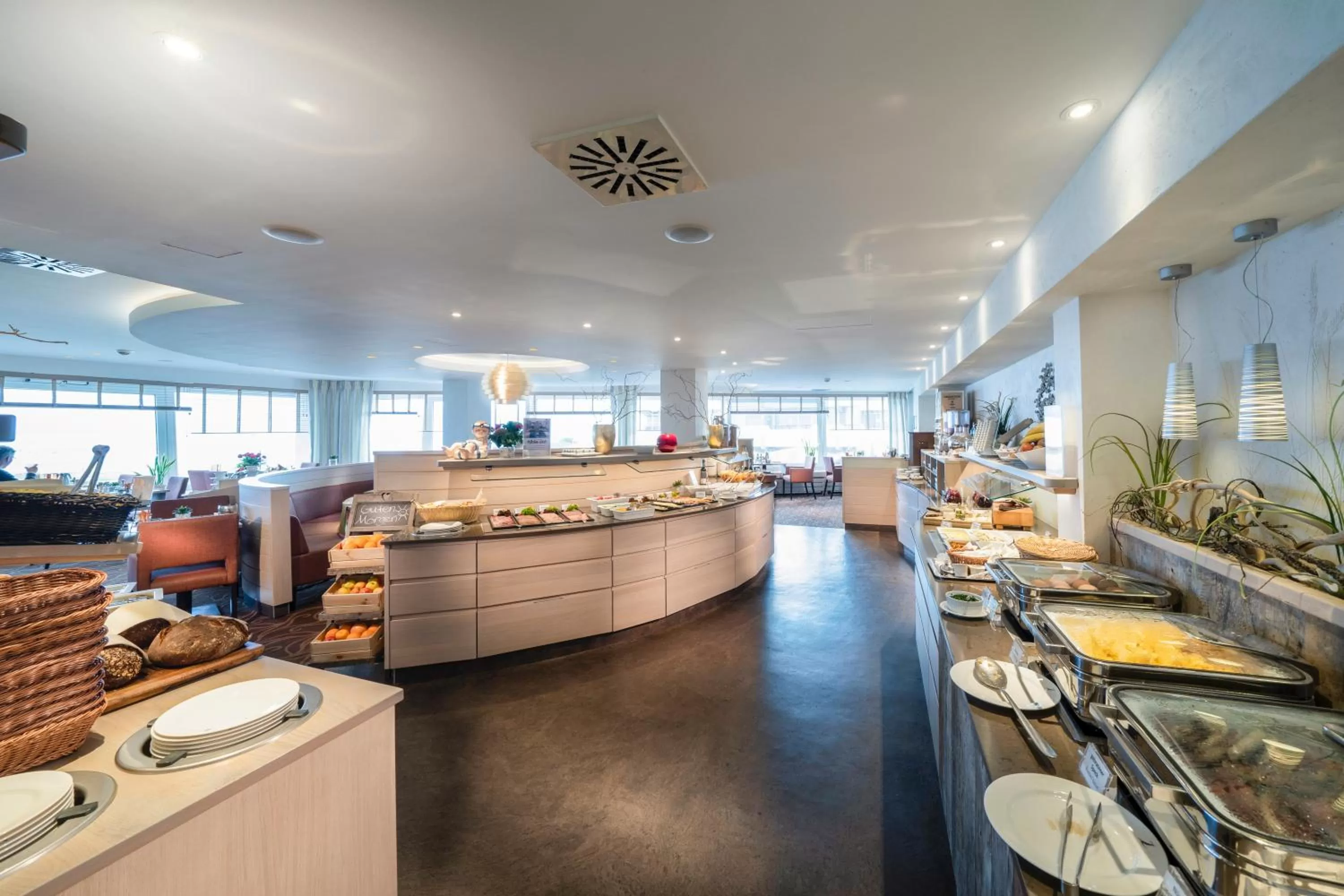 Buffet breakfast in Strandhotel Duhnen