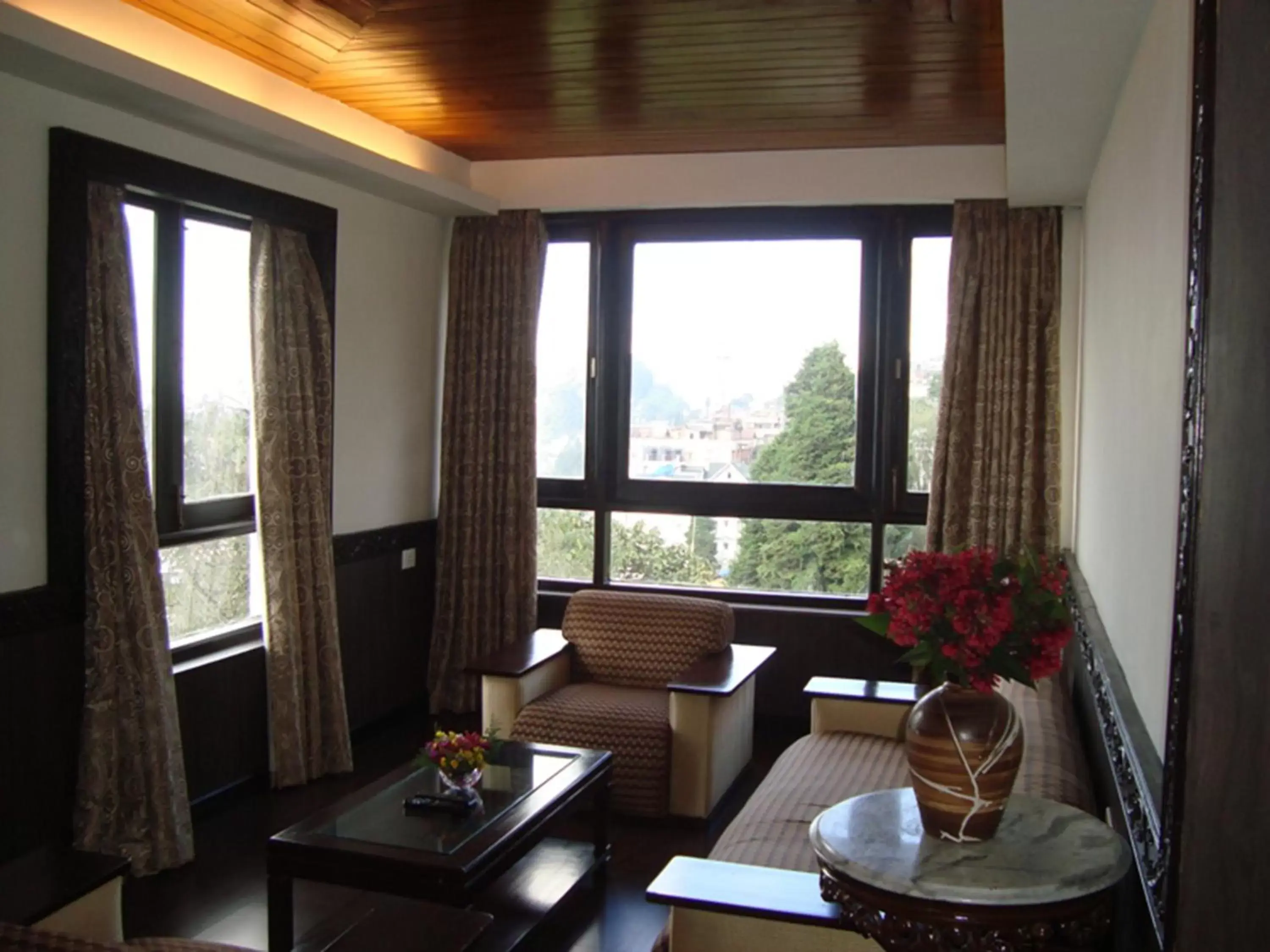 Living room, Seating Area in Sinclairs Darjeeling