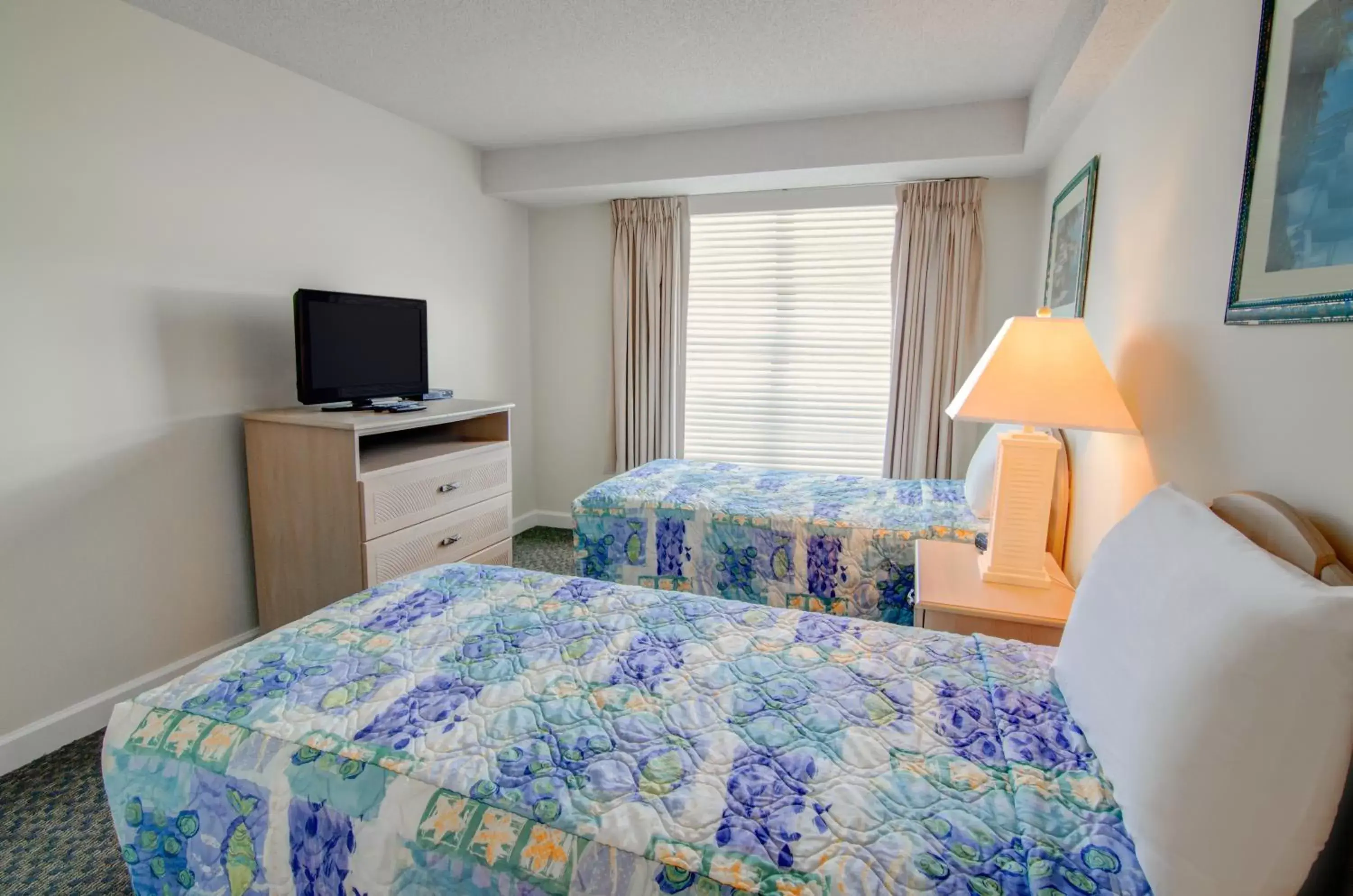 Bedroom, Bed in Forest Dunes Resort