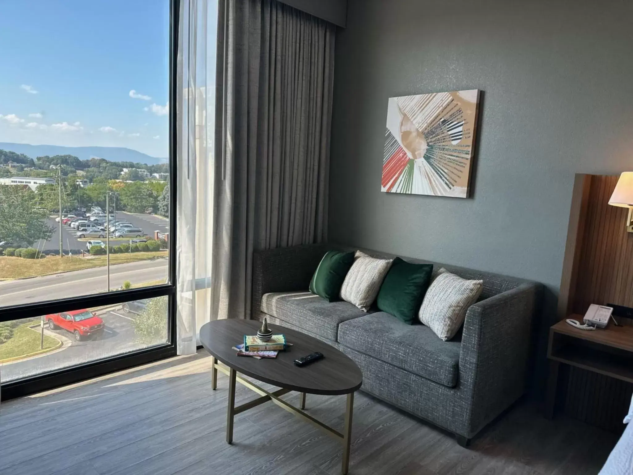 Photo of the whole room, Seating Area in Holiday Inn Roanoke - Tanglewood Route 419 & I 581, an IHG Hotel