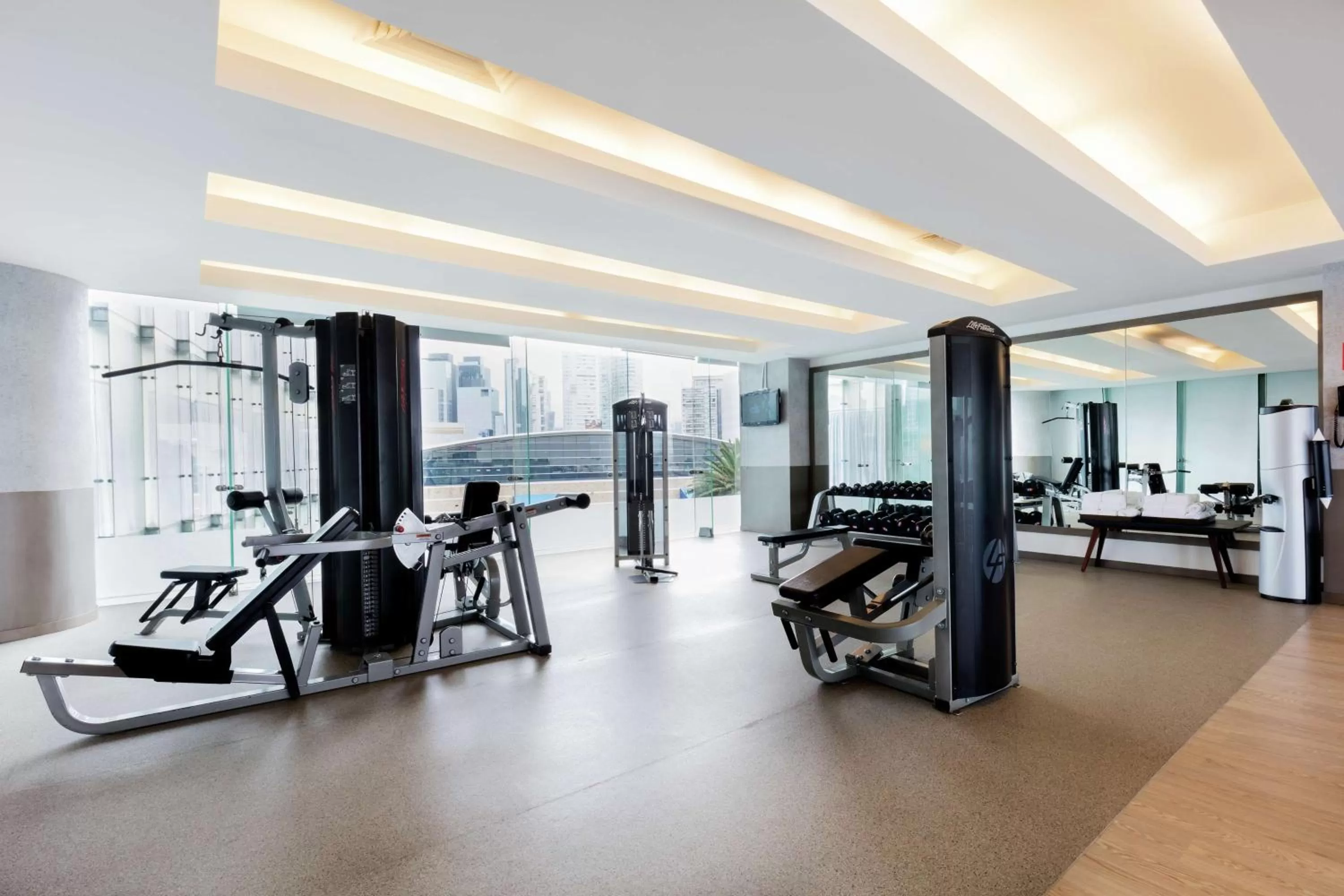 Fitness centre/facilities in Hilton Garden Inn Mexico City Santa Fe