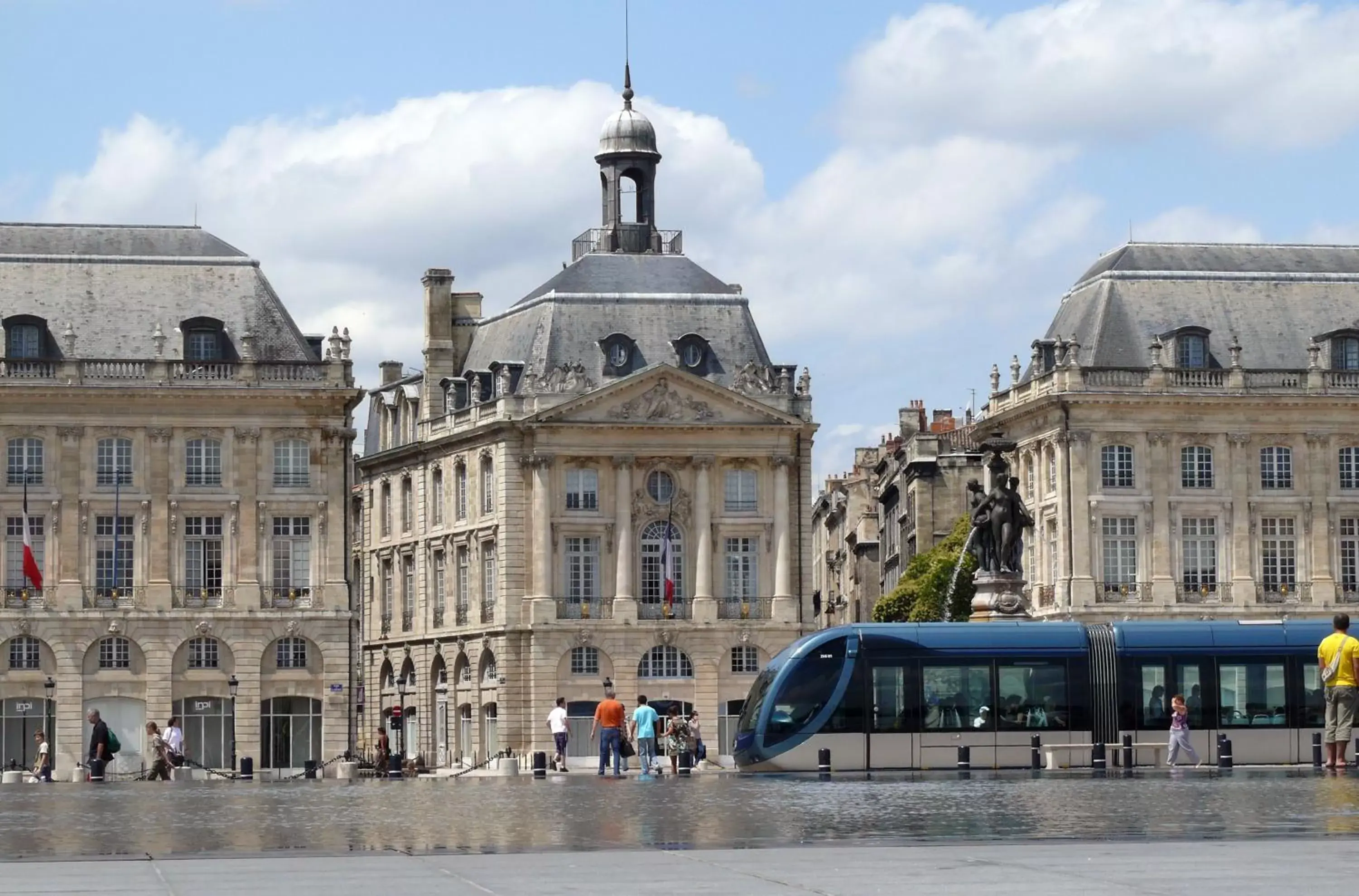 Nearby landmark in Best Western Premier HBEO Bordeaux Centre