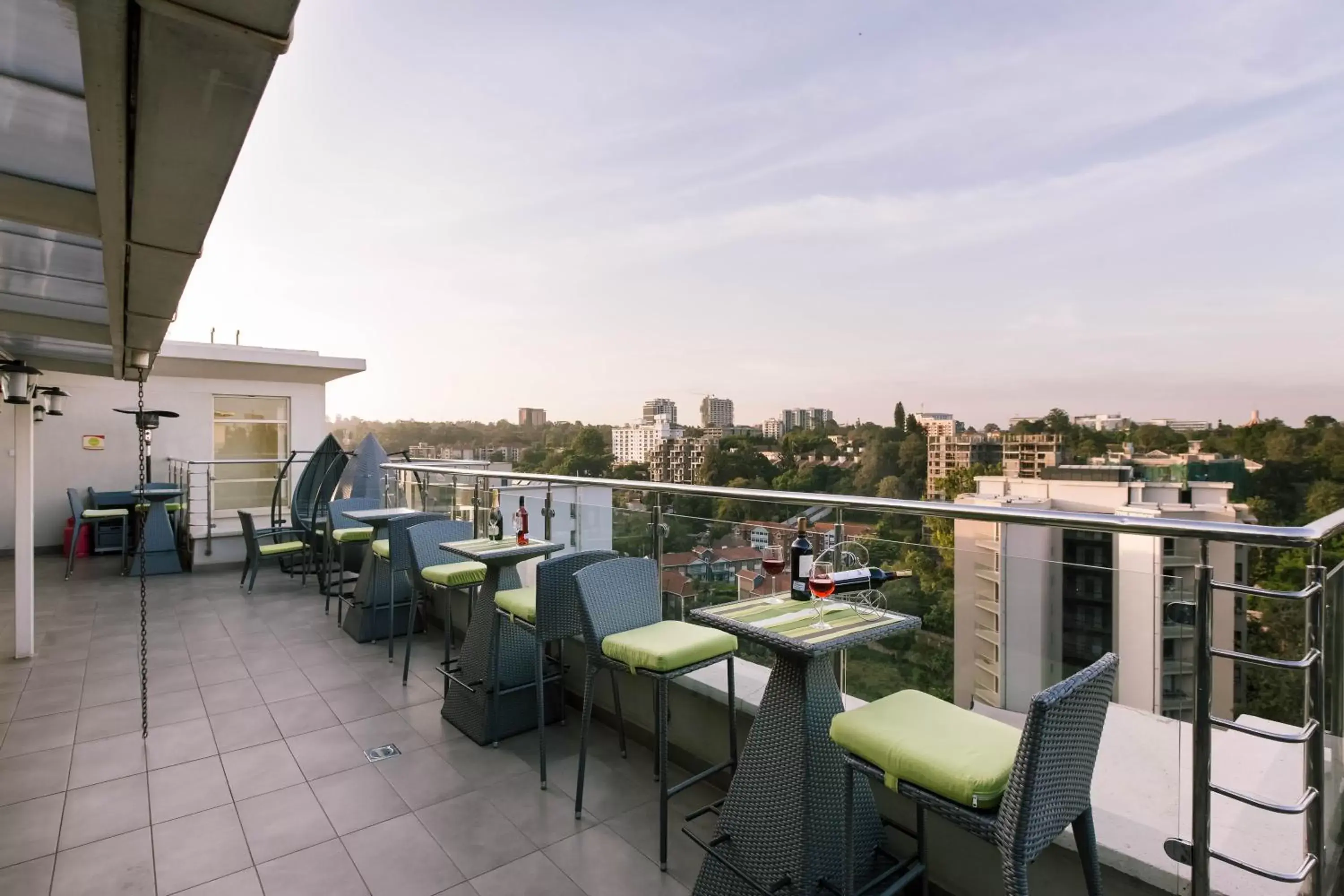 Restaurant/places to eat, Balcony/Terrace in Executive Residency by Best Western Nairobi