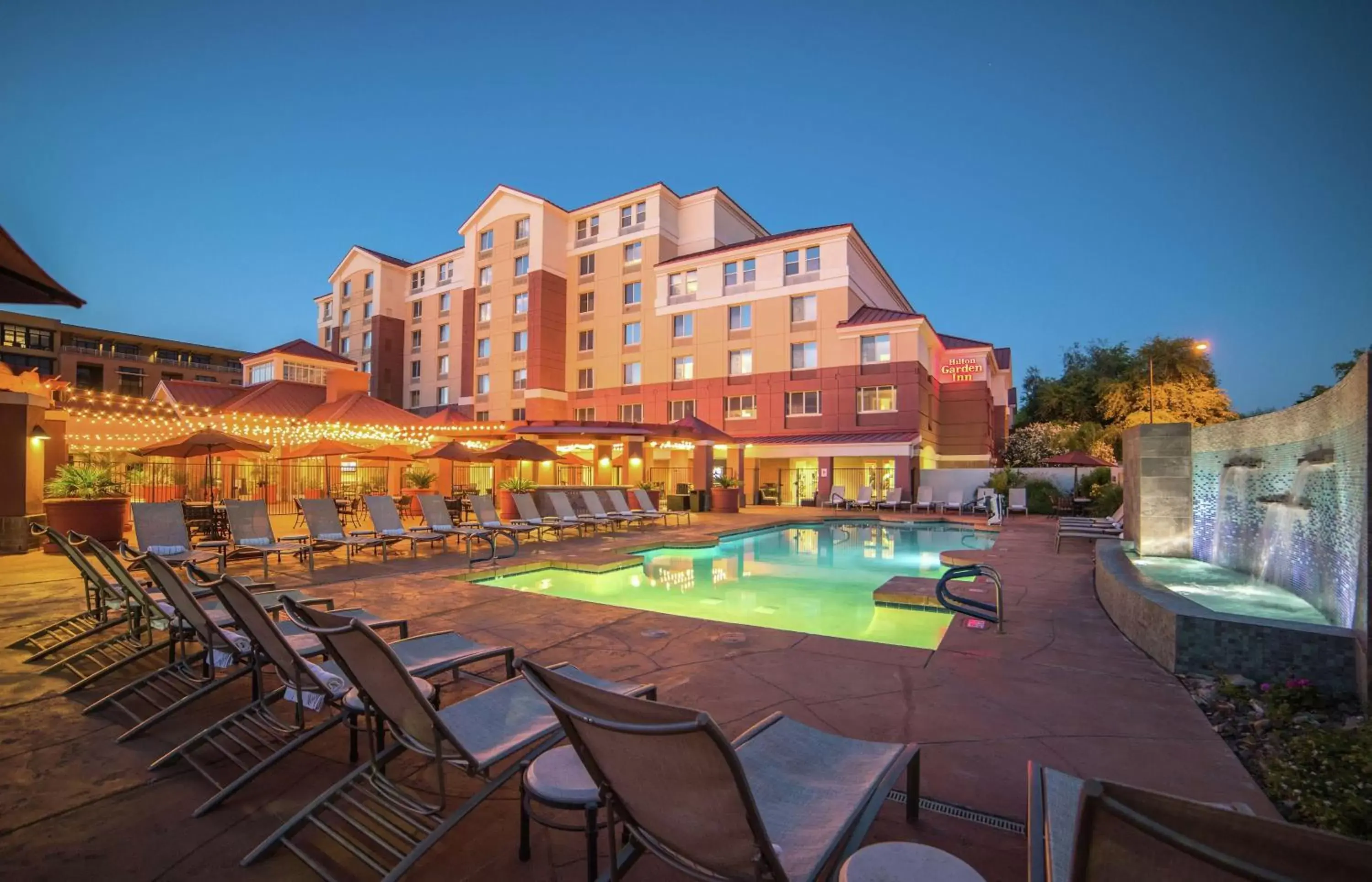 Pool view, Property Building in Hilton Garden Inn Scottsdale Old Town