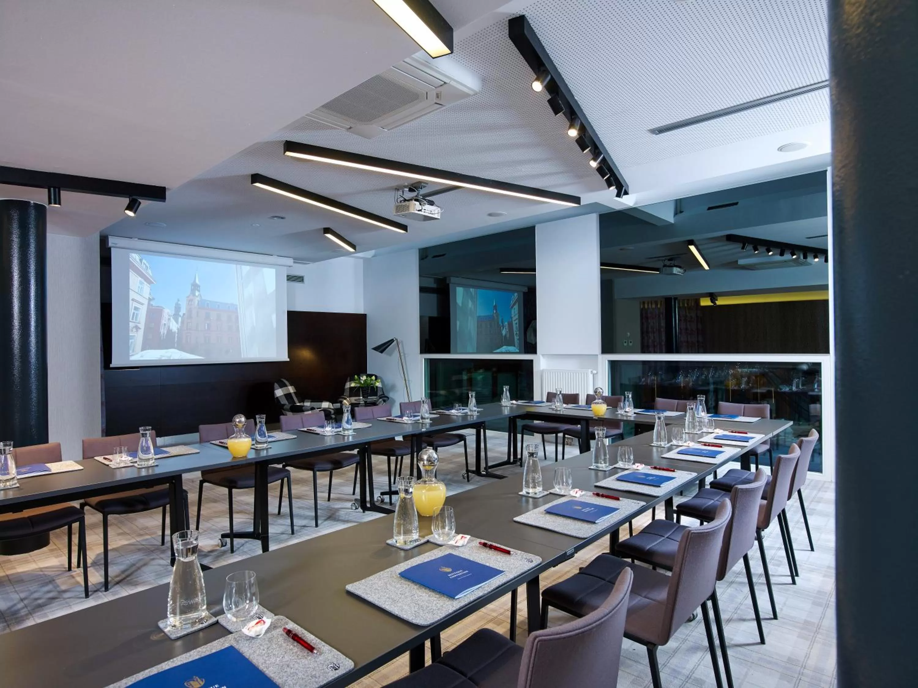 Banquet/Function facilities in Hotel Innsbruck