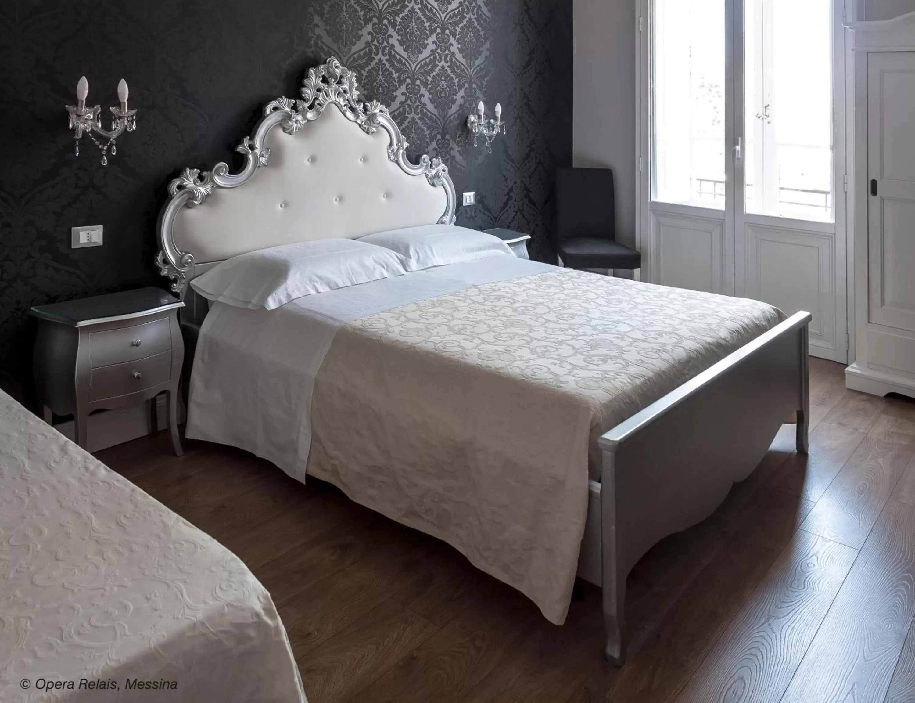 Bed in Opera Relais