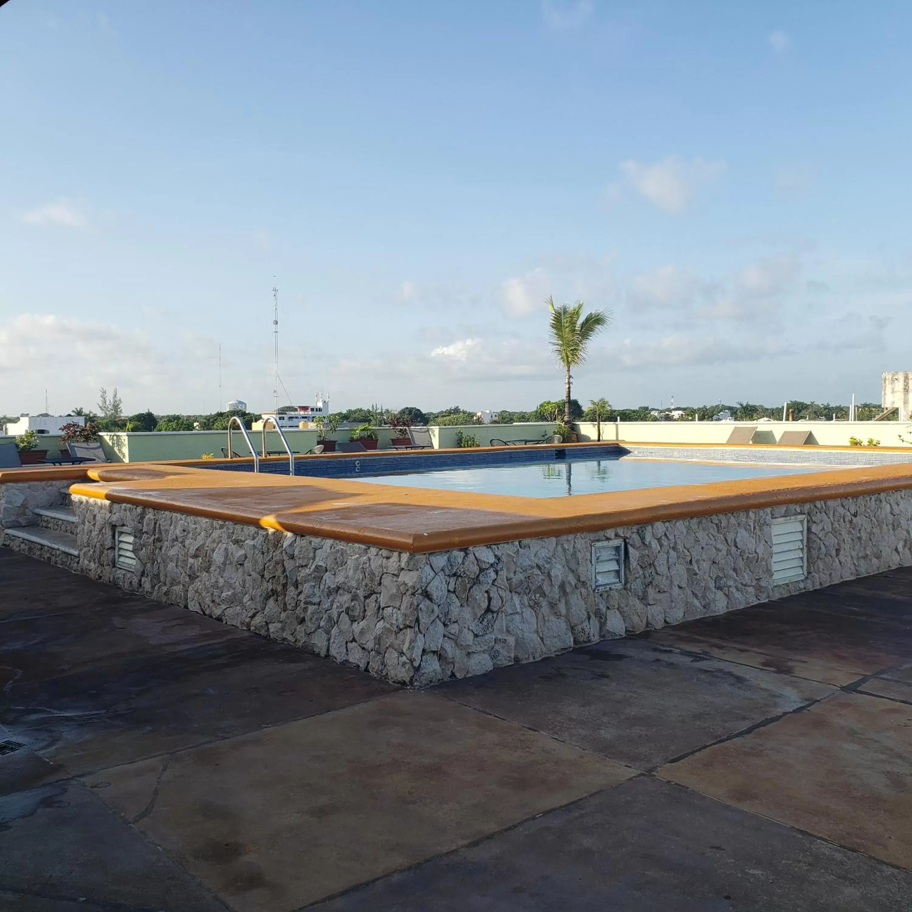 Swimming Pool in Hotel Plaza Cozumel