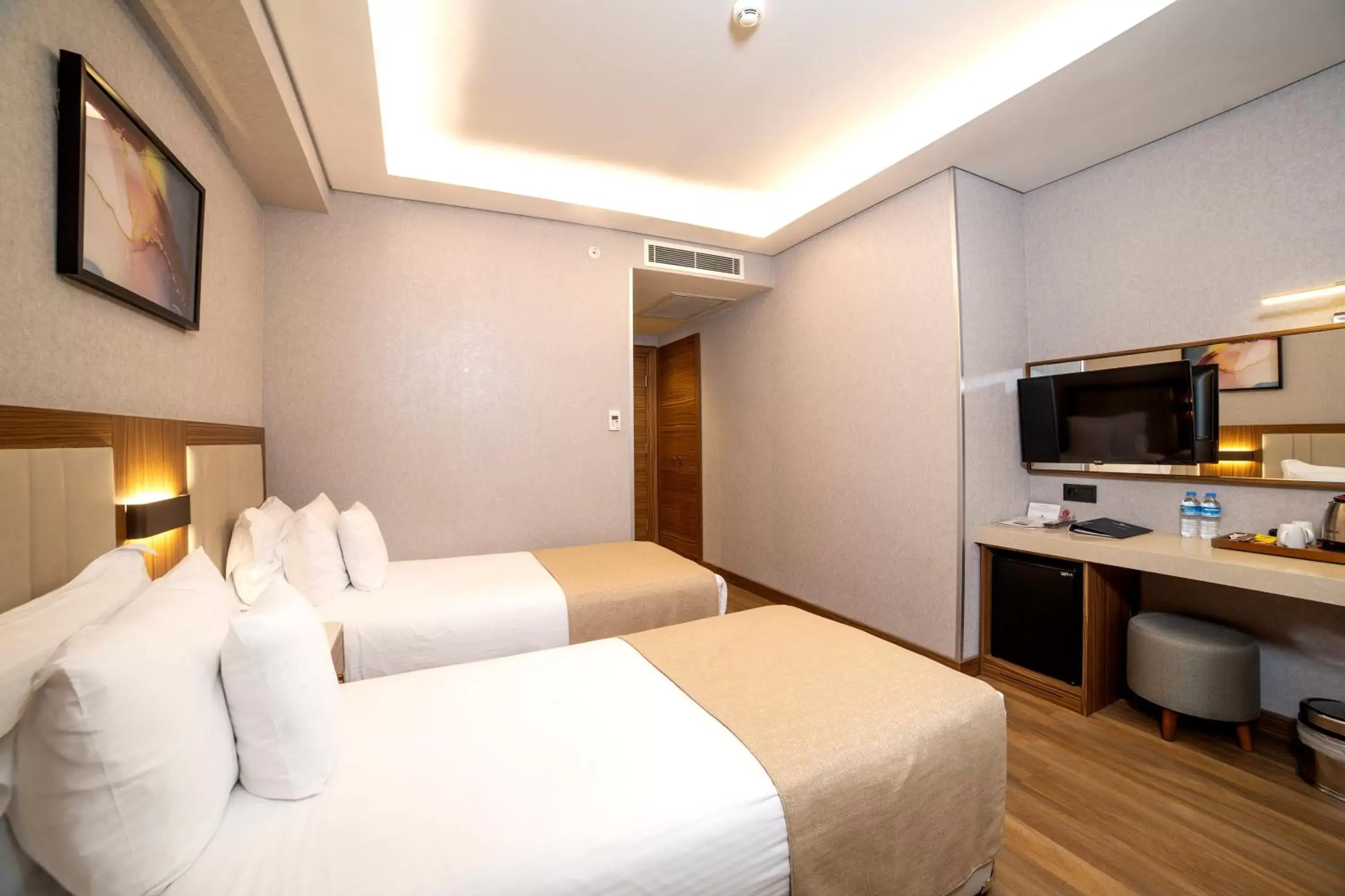 Massage, Bed in Erboy Hotel Istanbul Sirkeci