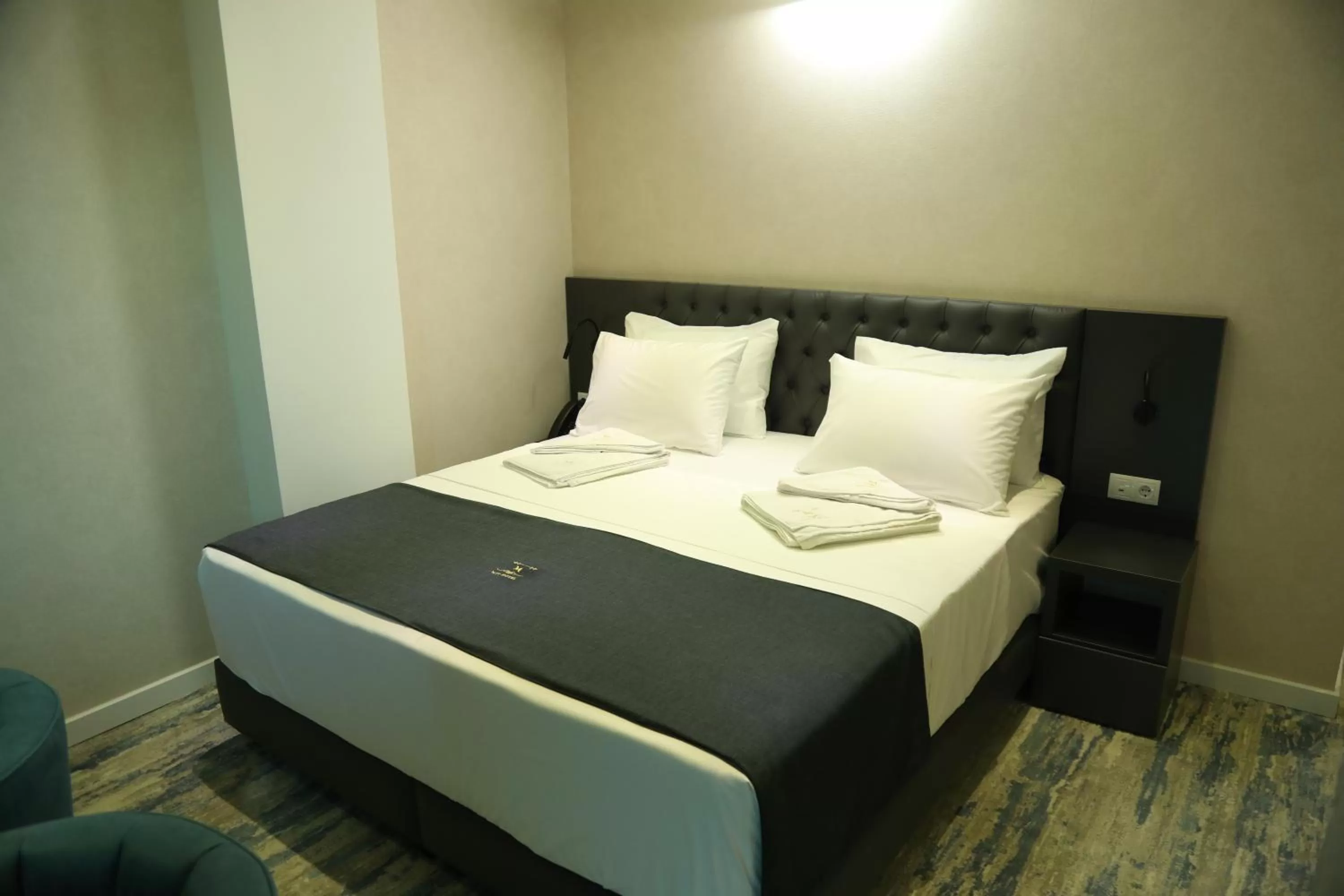 Bed in Mit Hotel Tbilisi