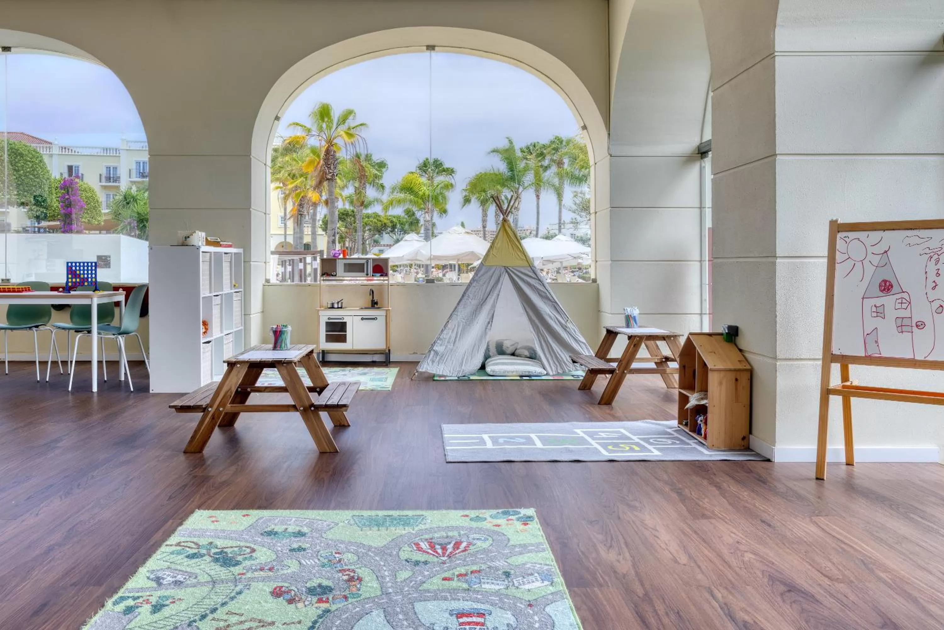 Kids's club in Domes Lake Algarve, Autograph Collection