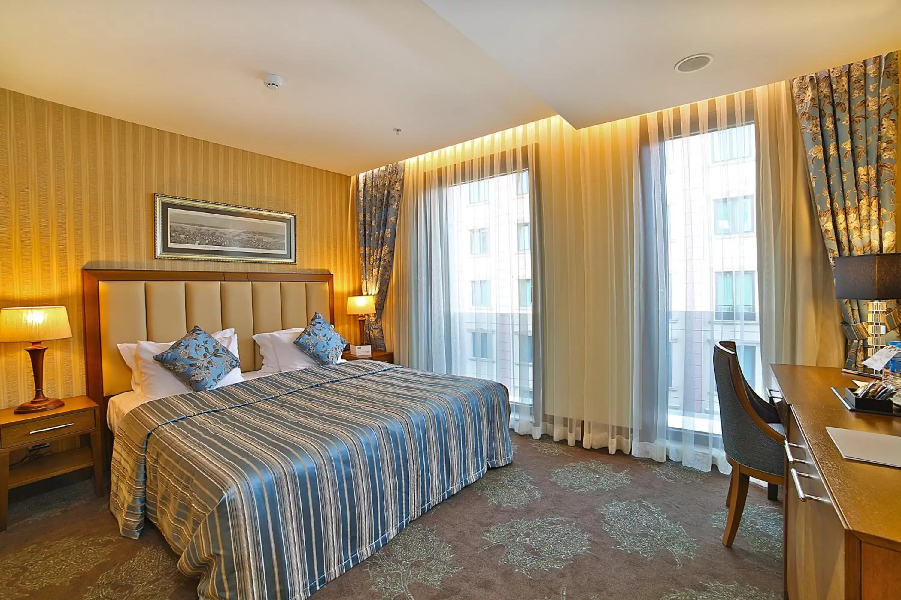 Bed in Adelmar Hotel Istanbul Sisli