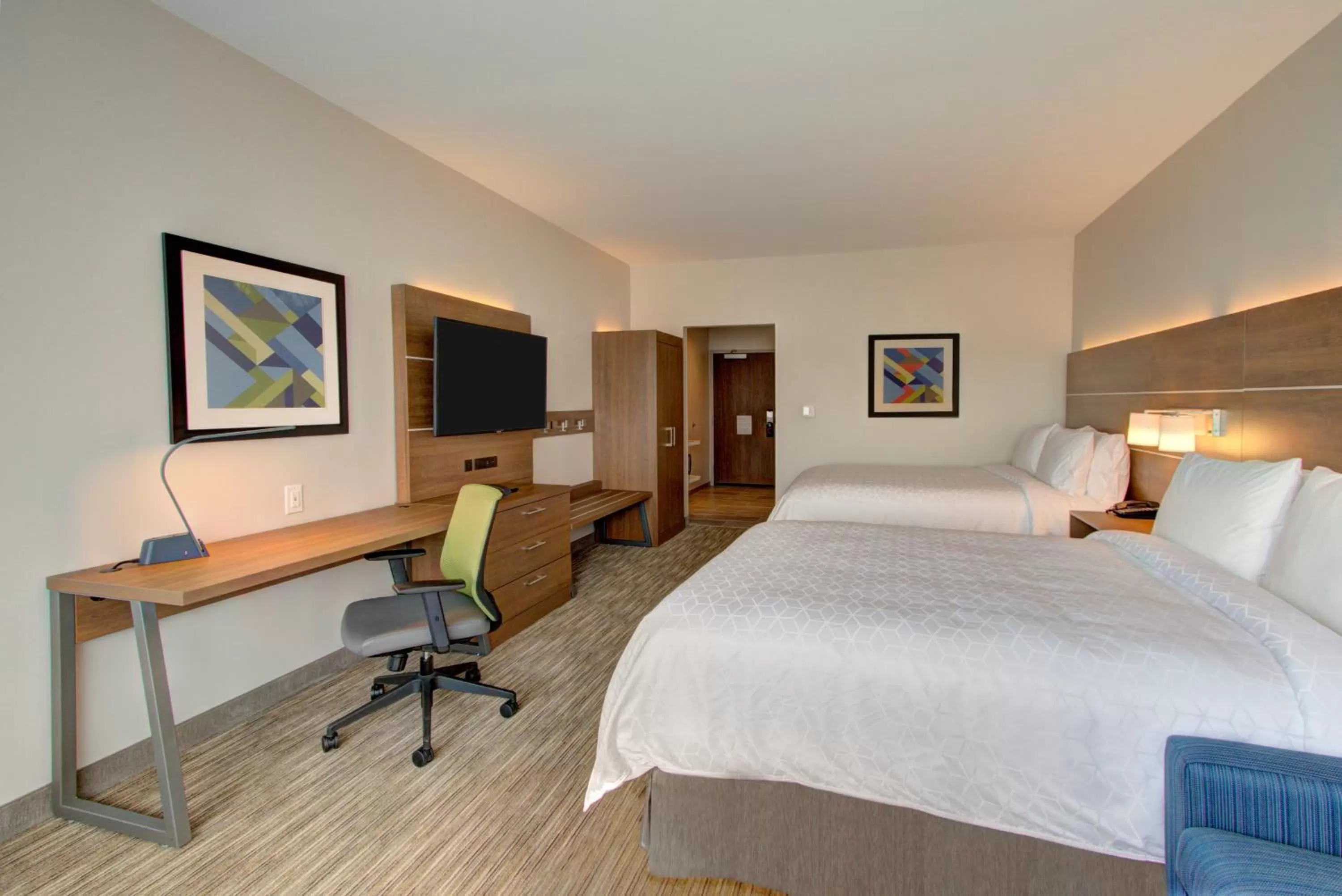 Bedroom, Bed in Holiday Inn Express & Suites Charlotte Southwest by IHG