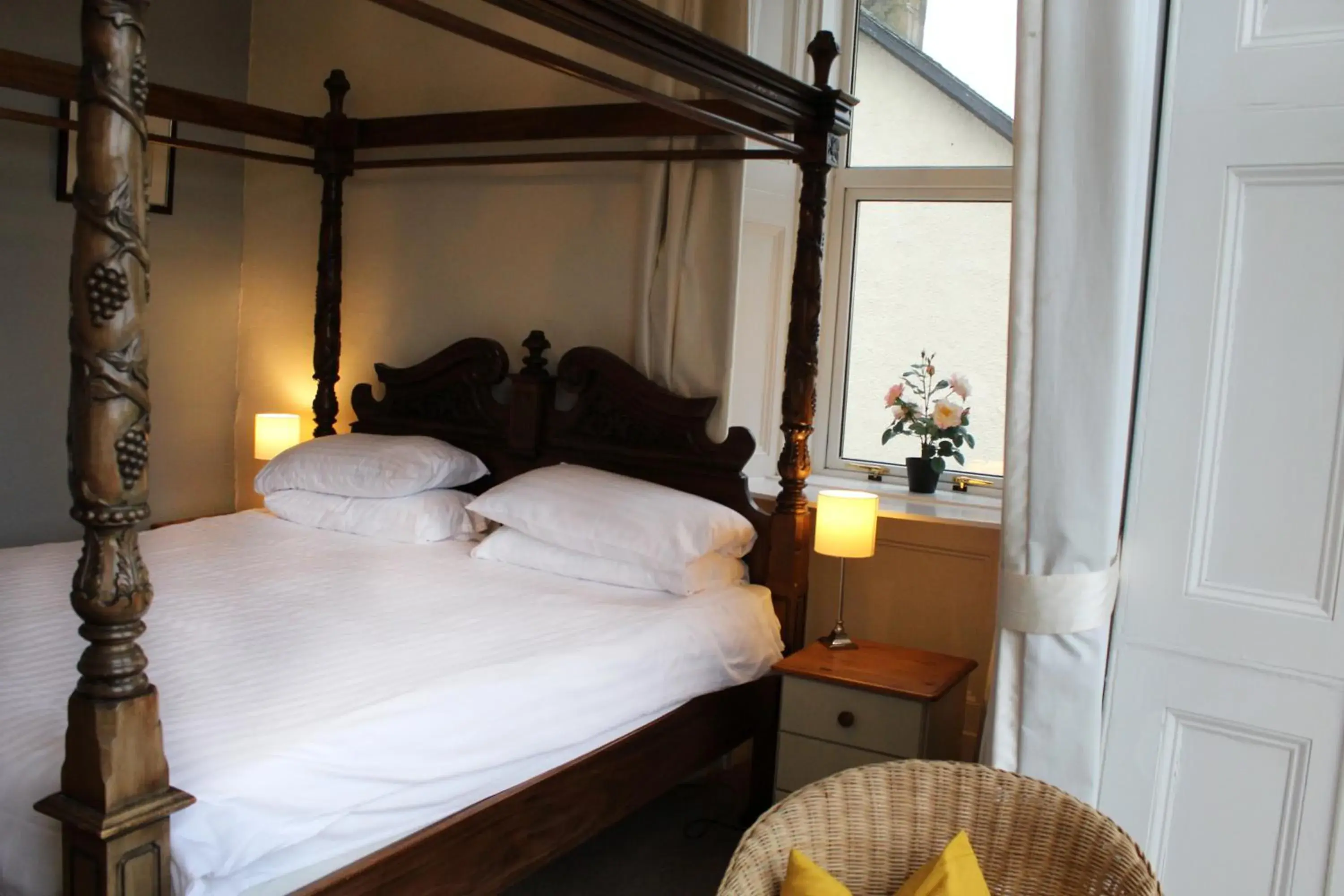Bed in The Woodhouse Hotel