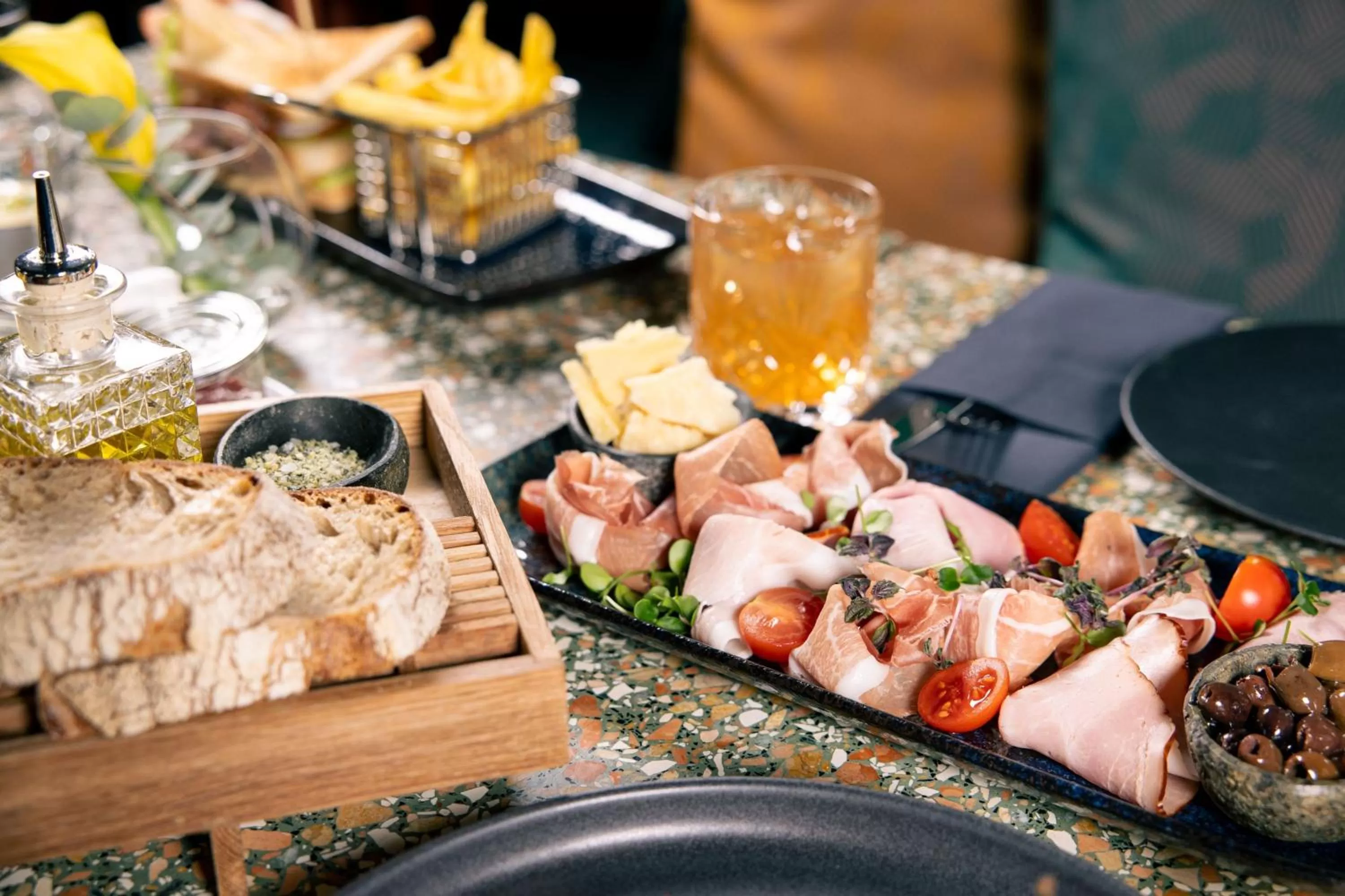 Lounge or bar in Le Méridien Vienna