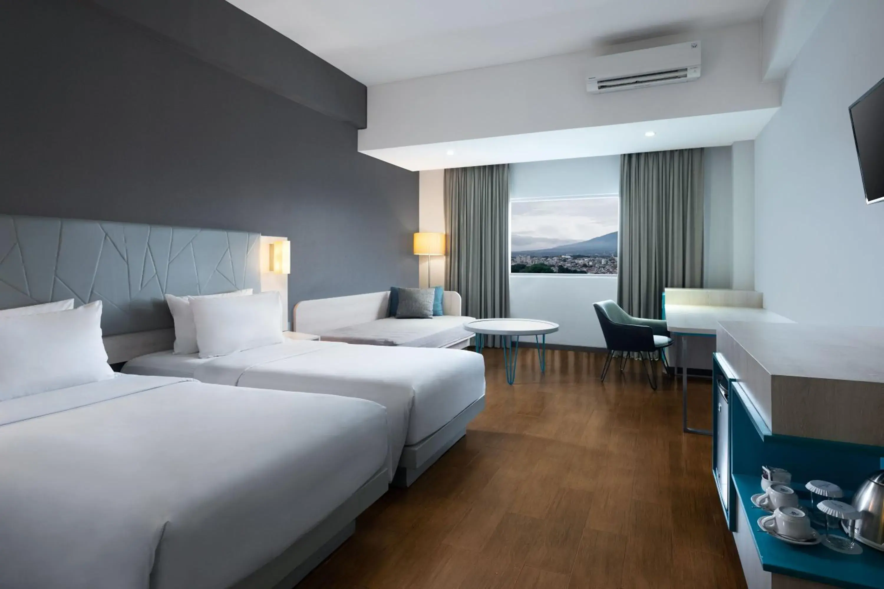 Bedroom, Bed in Hotel Santika Bogor Bedroom, Bed in Hotel Santika Bogor