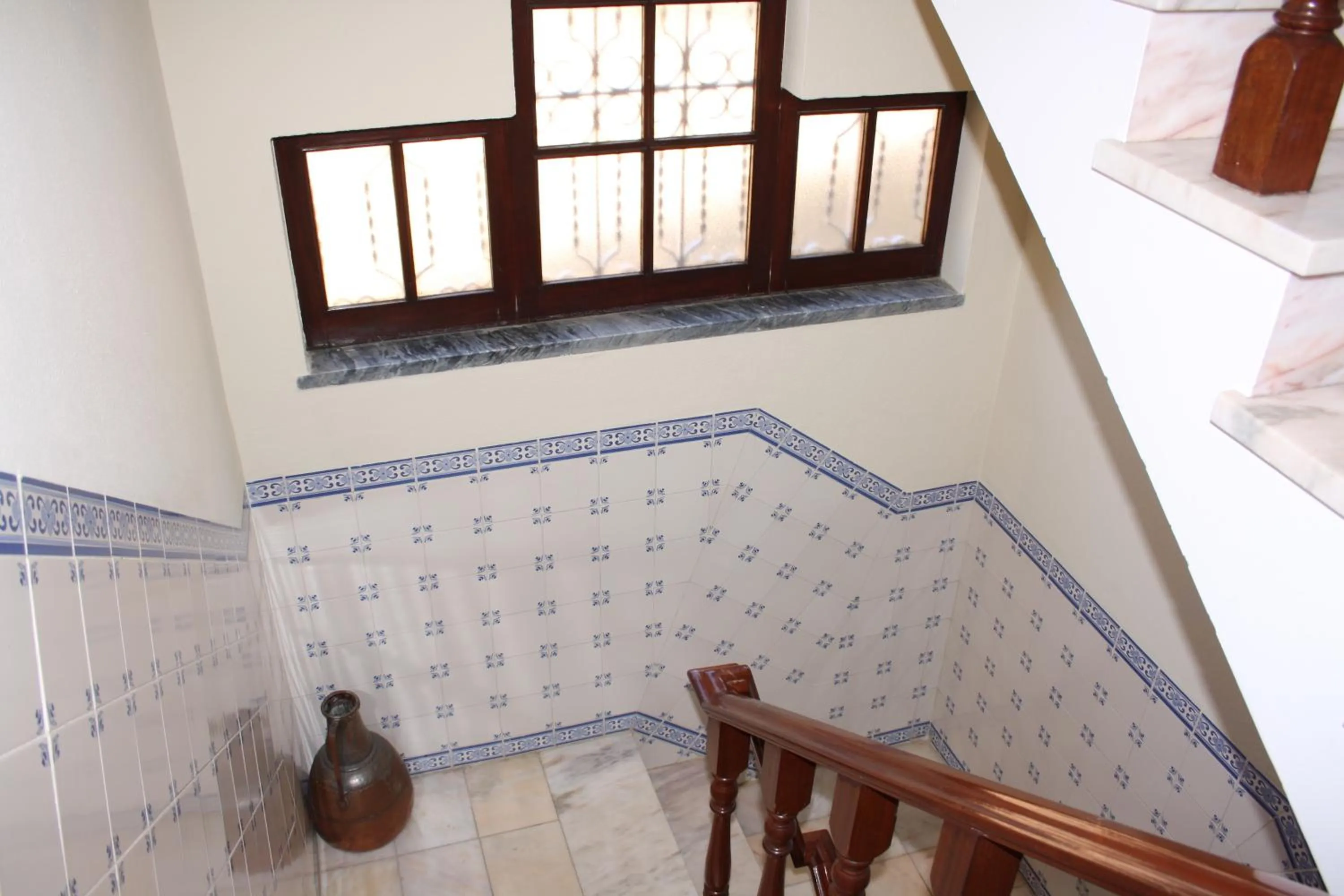 Other in Ericeira Chill Hill Hostel & Private Rooms - Peach Garden