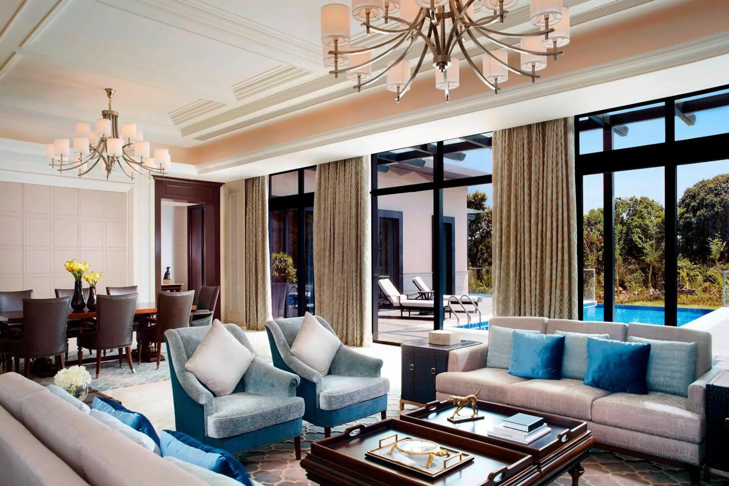 Bedroom, Seating Area in The Ritz-Carlton, Haikou
