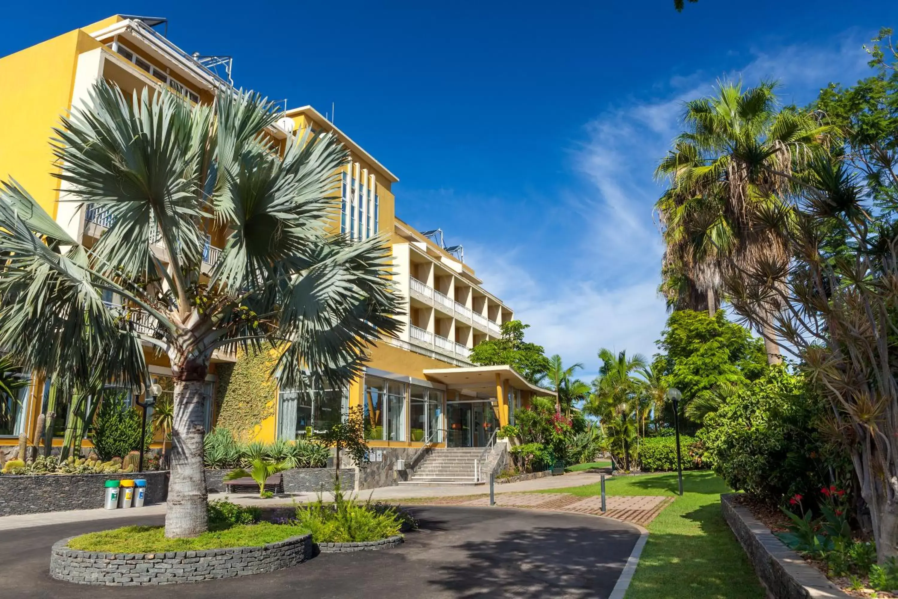 Facade/entrance in Hotel Tigaiga