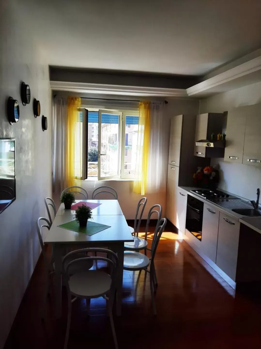 Kitchen or kitchenette, Dining Area in Di Fronte alla Cupola