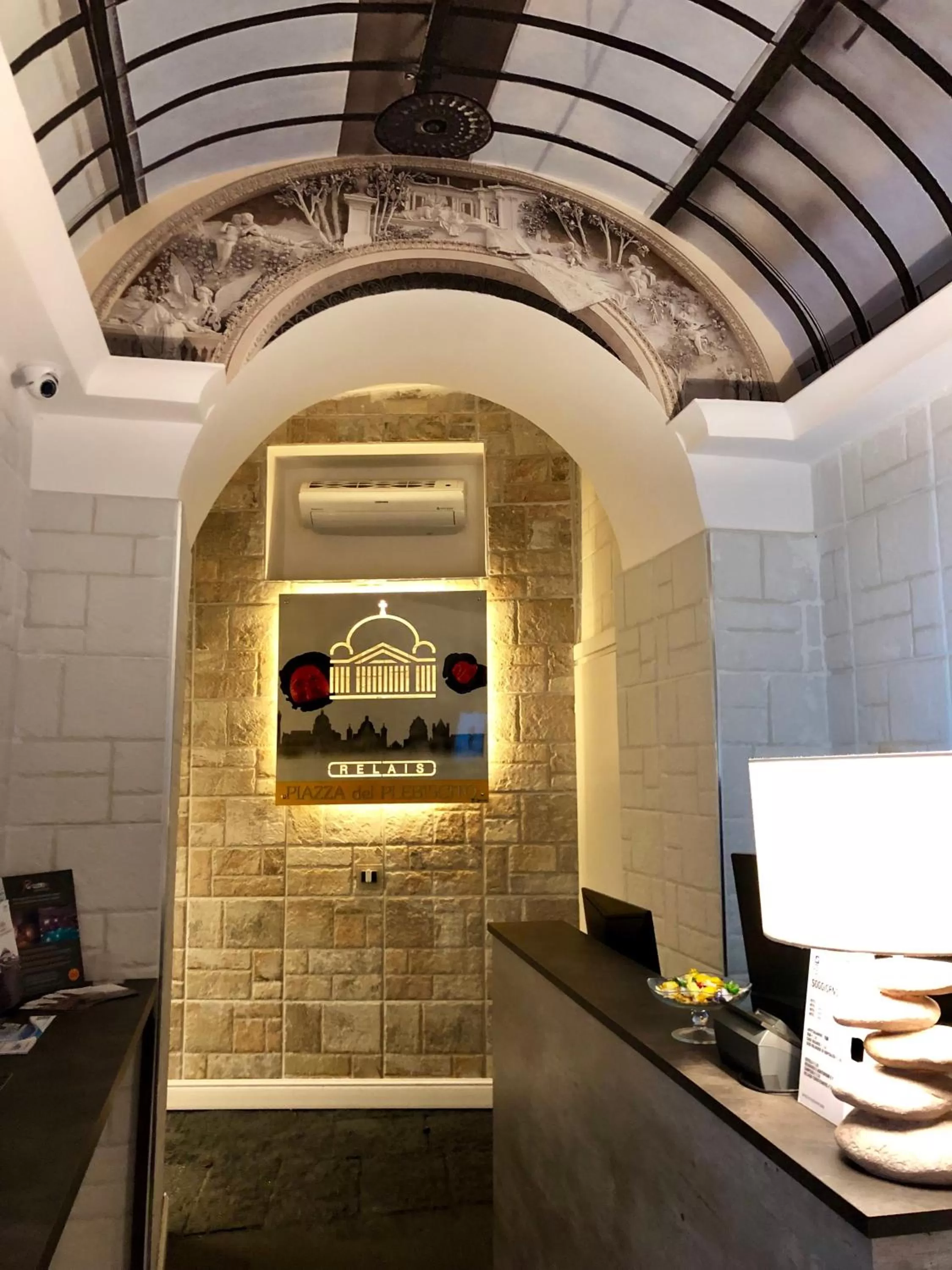 Property logo or sign in Relais Piazza Del Plebiscito B&B