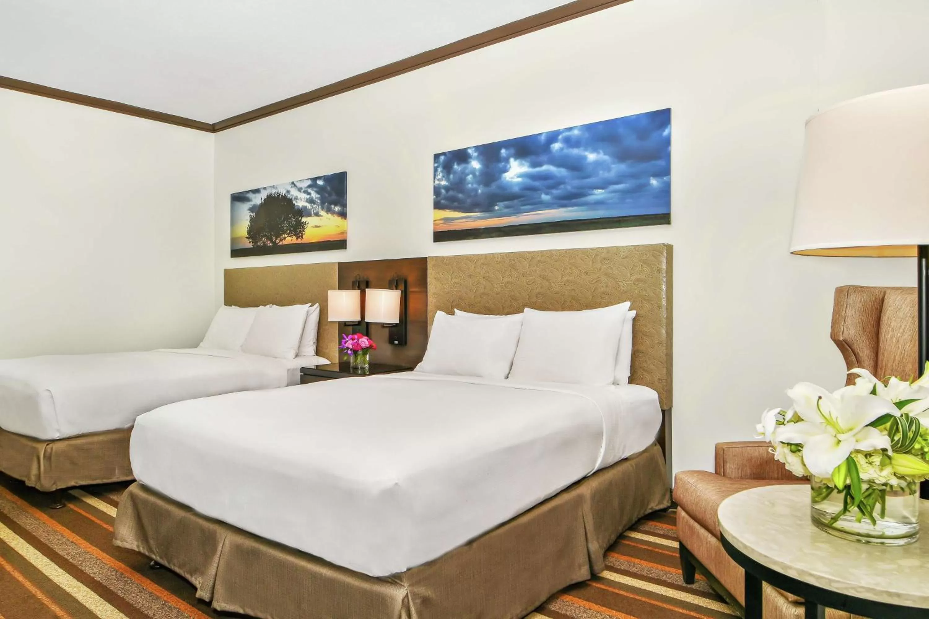 Bed in Hilton Dallas-Park Cities