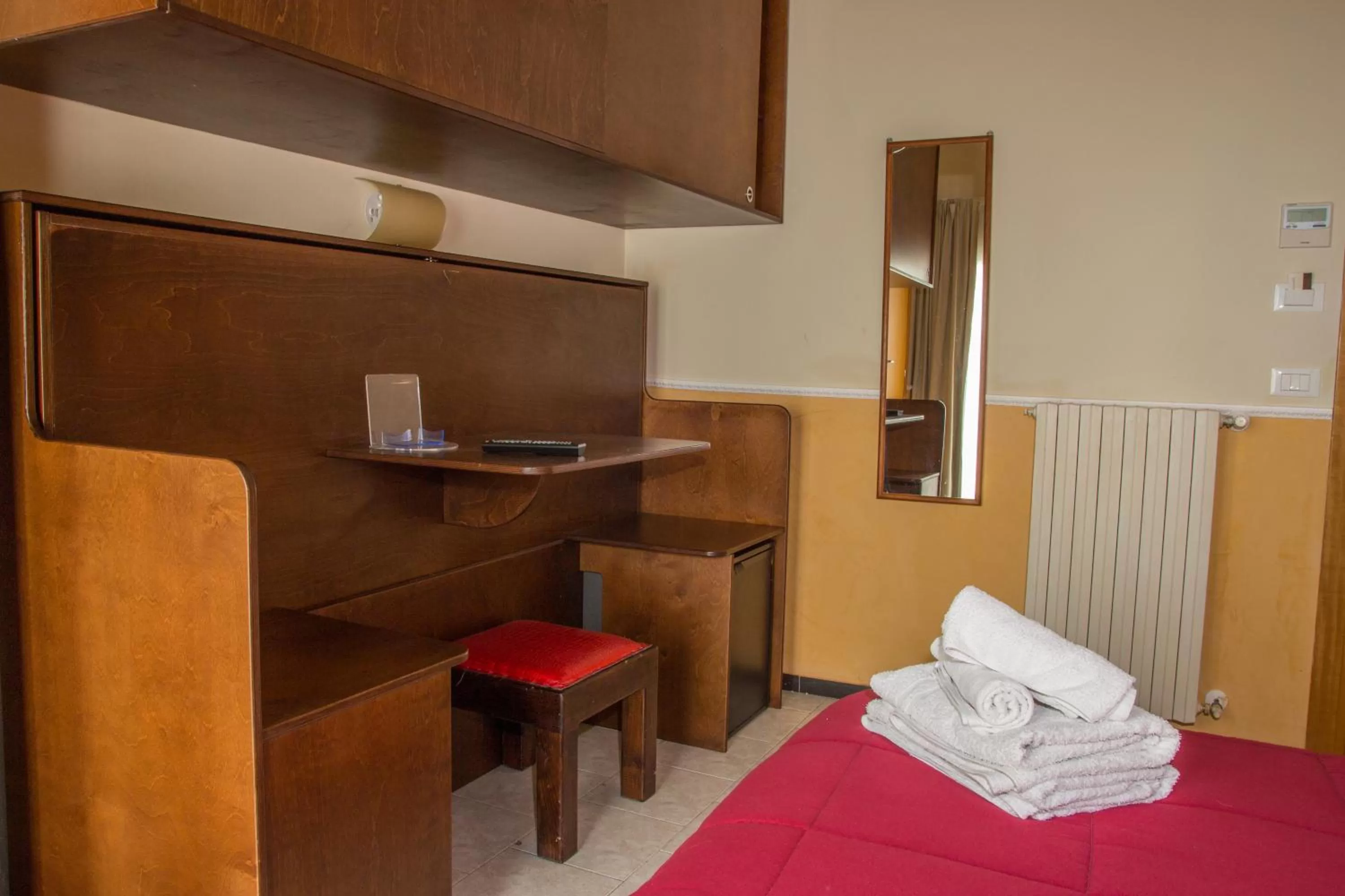 Bedroom, Bed in Hotel Okinawa