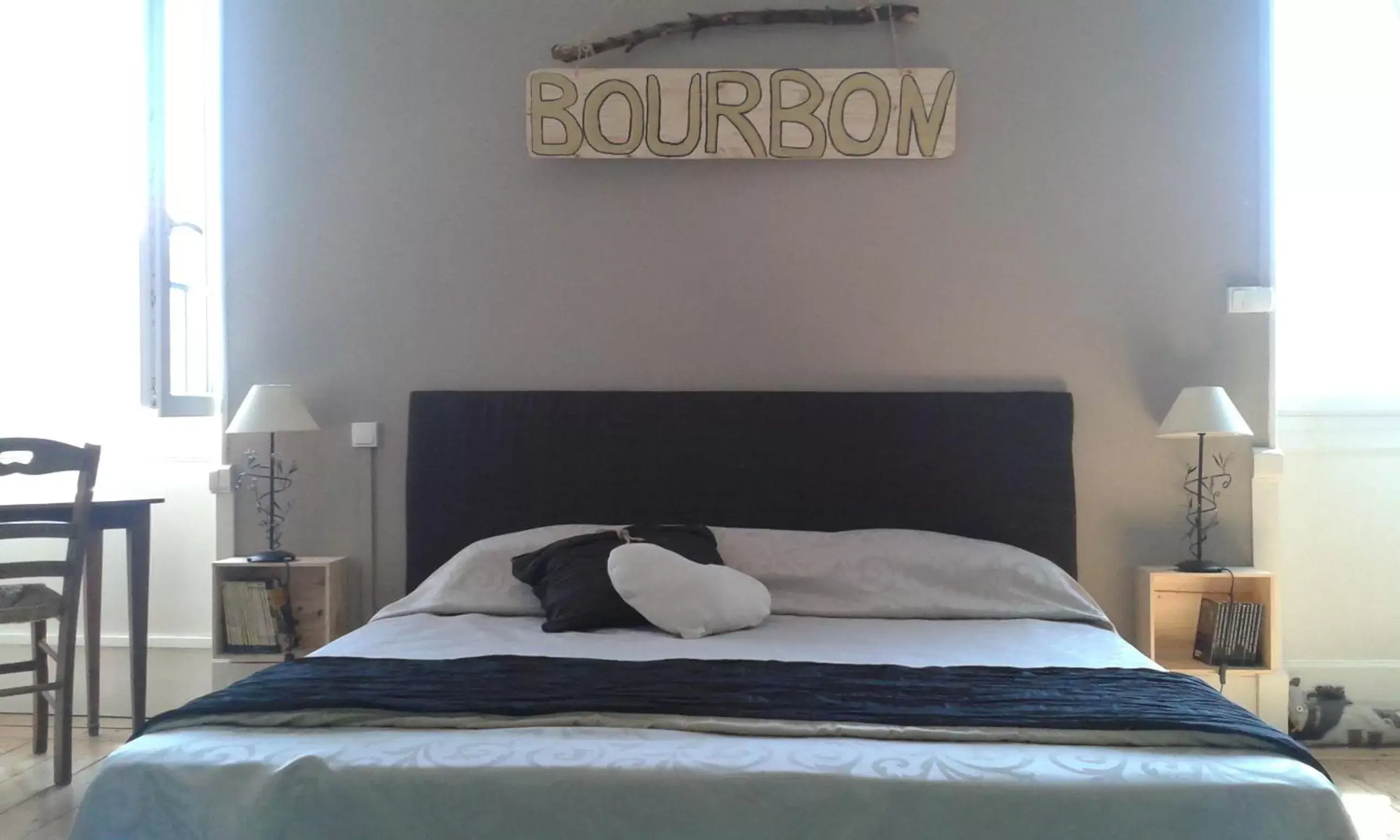 Bed in Vanille Bourbon