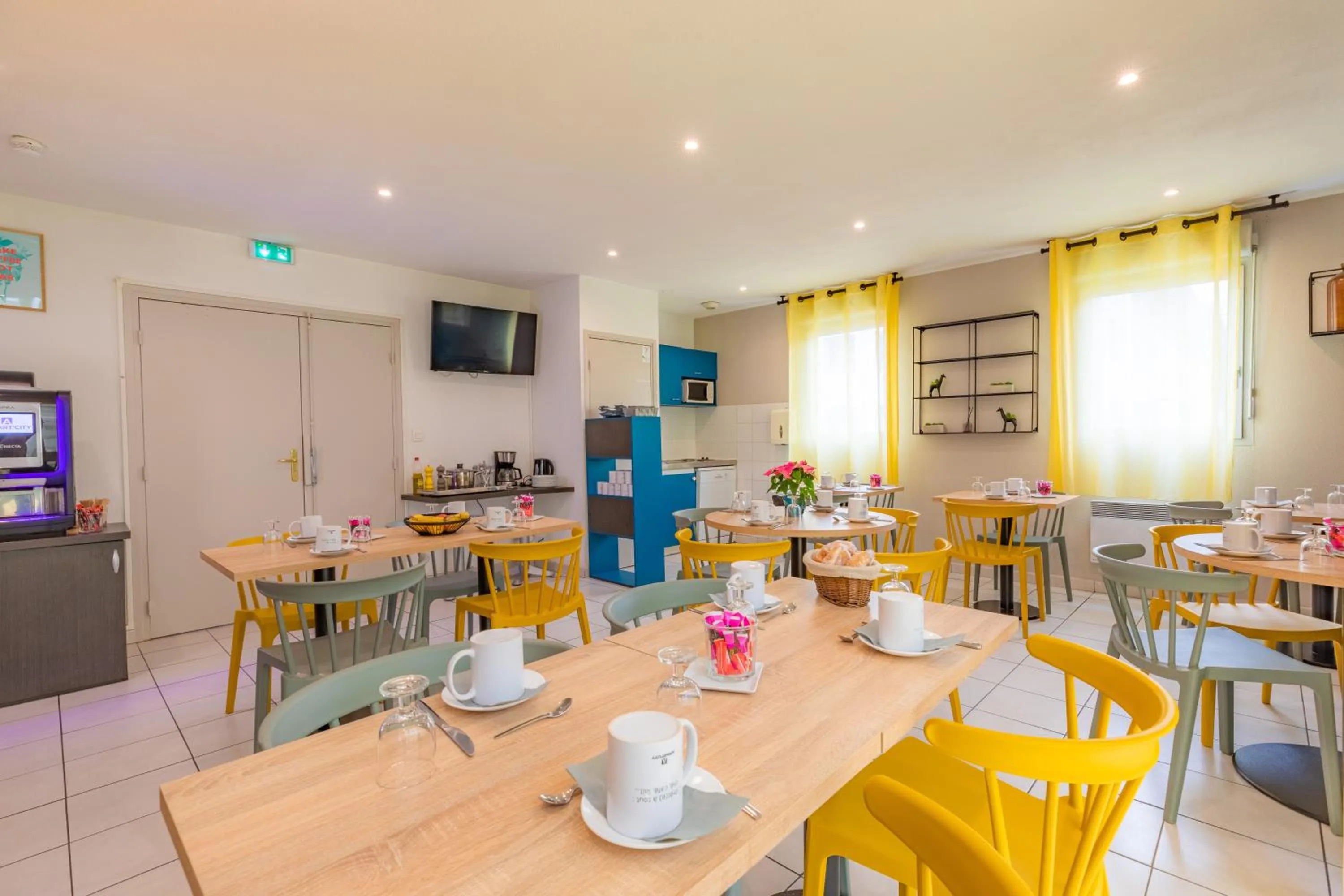 Breakfast in Appart'City Classic Bourg-en-Bresse