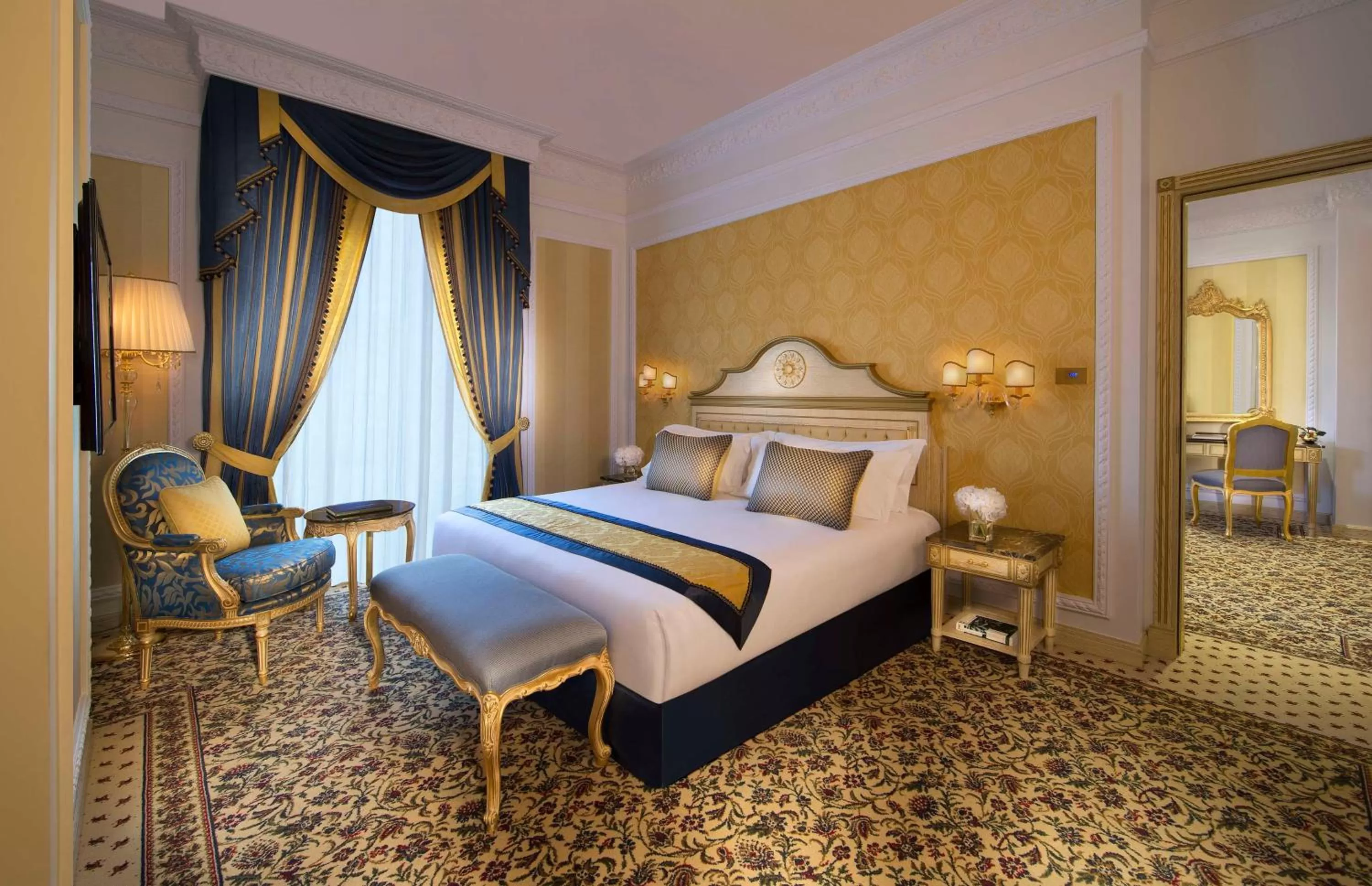 Bed in Royal Rose Abu Dhabi, a Curio Collection by Hilton Affiliated Hotel
