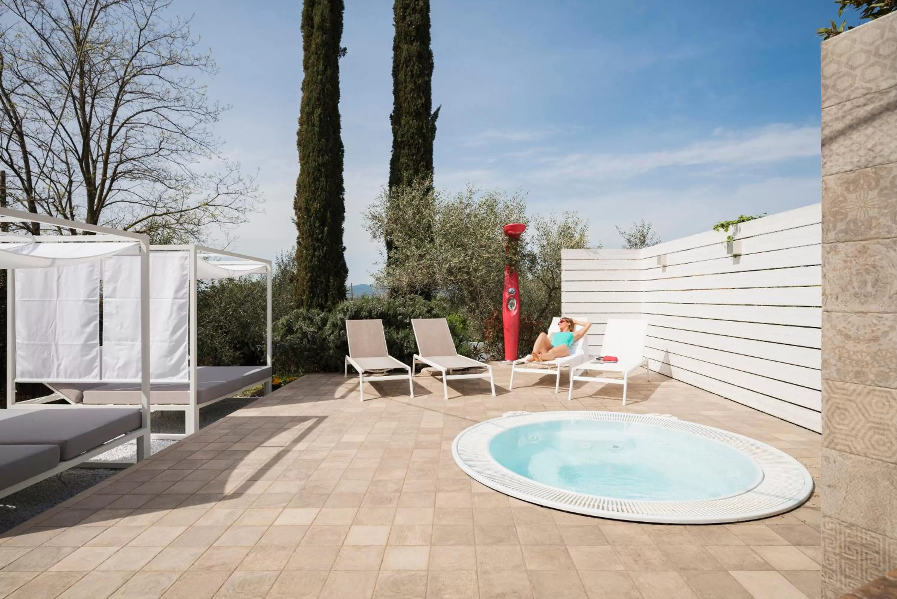 Swimming pool in Botrona B&B