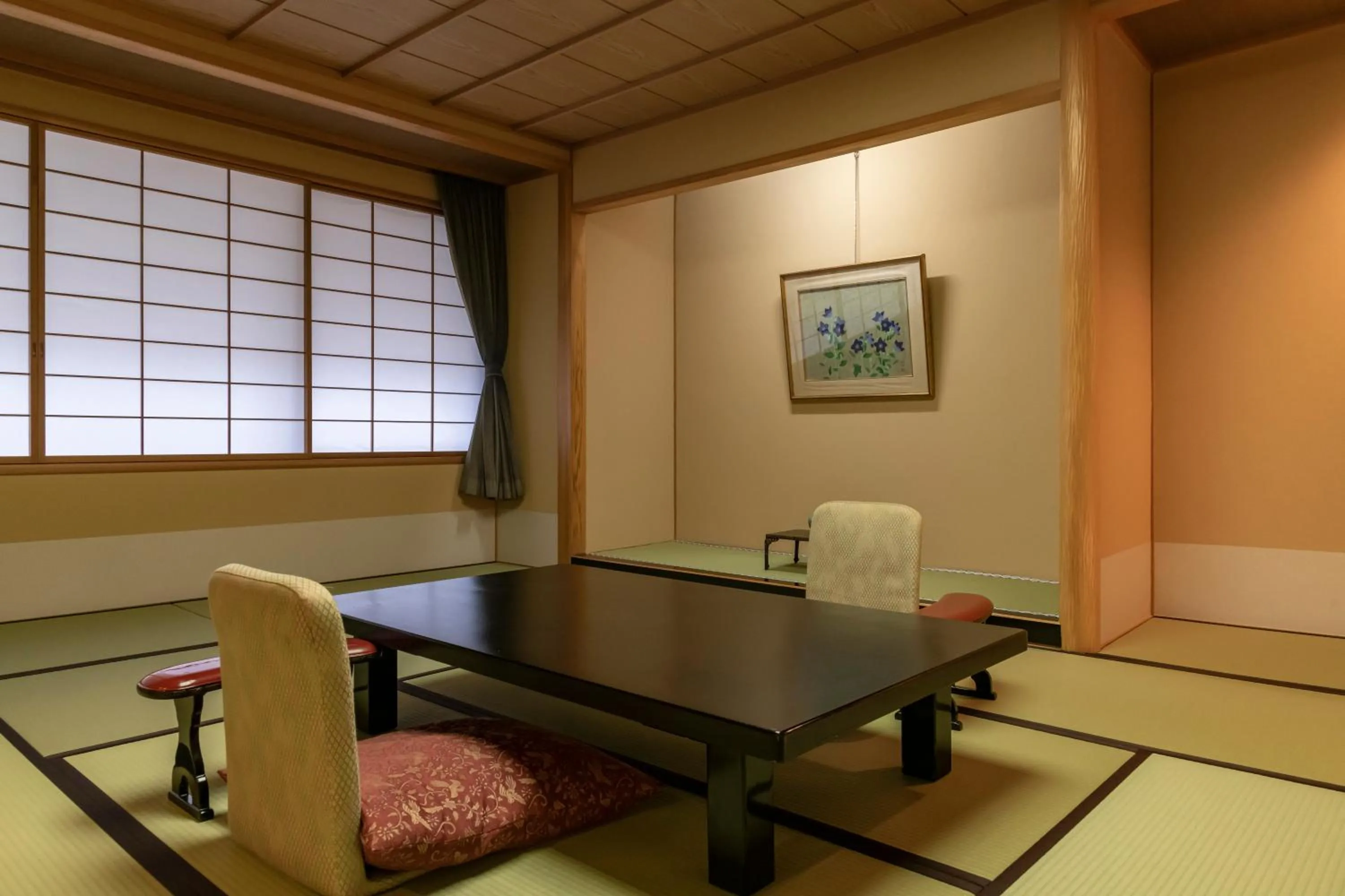 Photo of the whole room in Senkeien Tsukioka Hotel