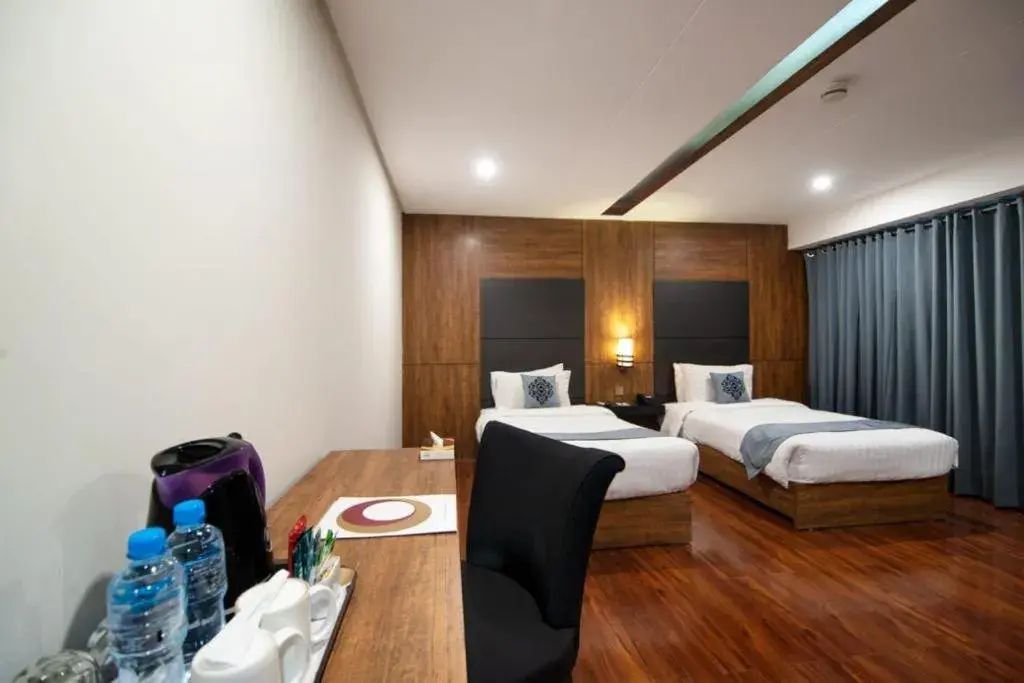 Bedroom, Bed in Hotel One Gulberg