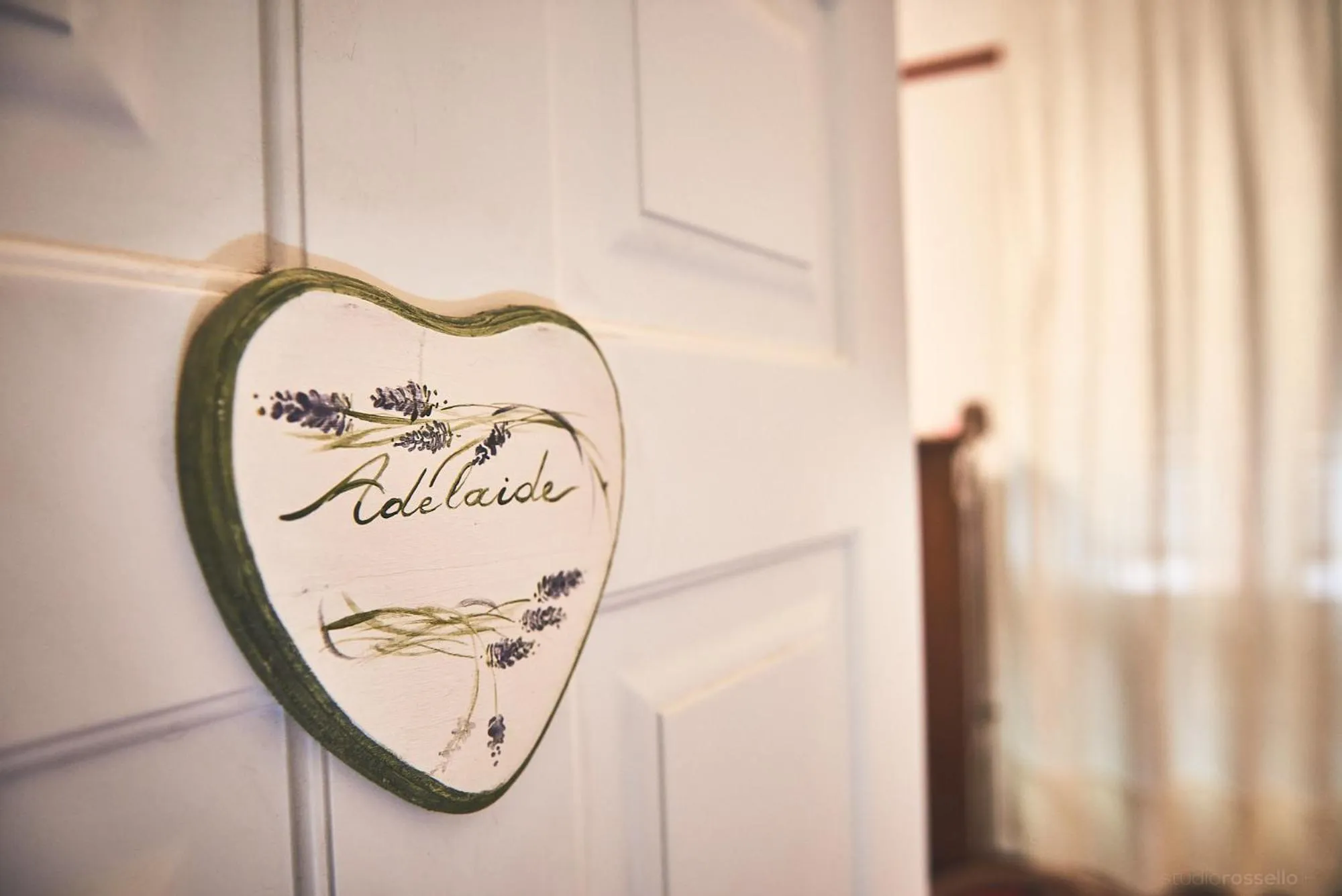 Decorative detail in Affittacamere San Teodoro