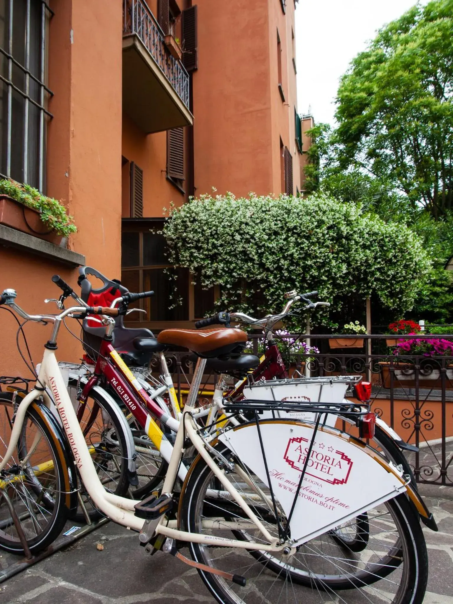 Cycling, Biking in Hotel Astoria