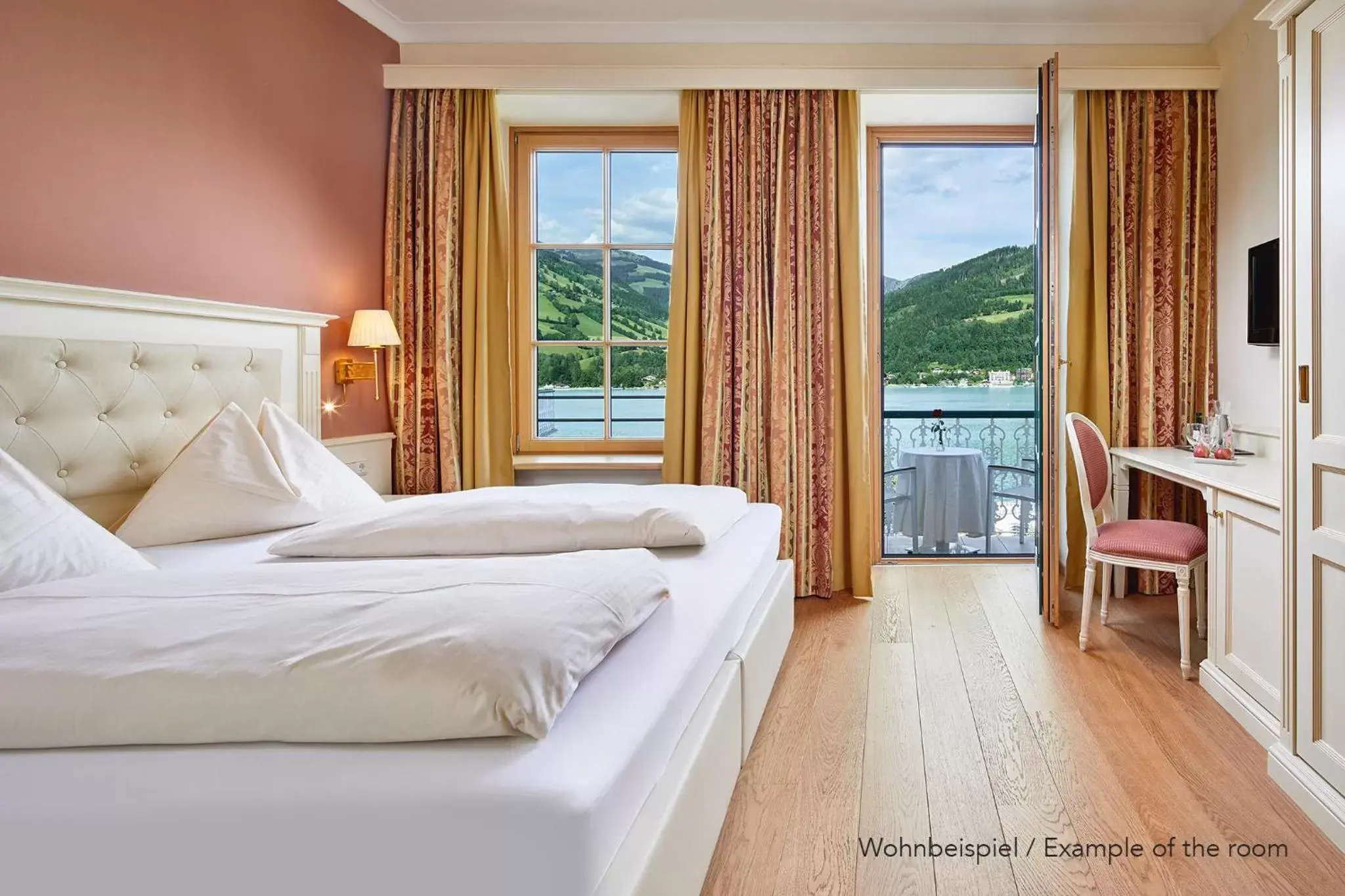 Bed in Grand Hotel Zell am See