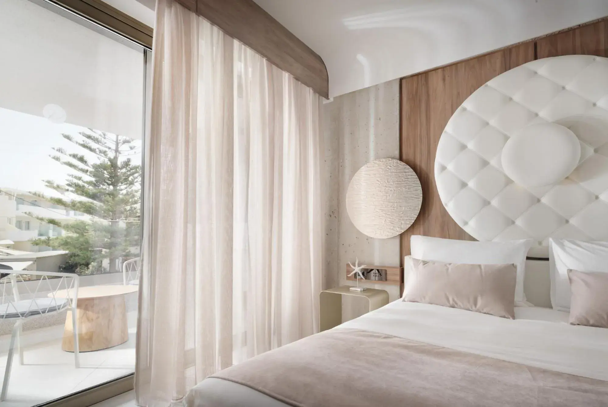 Balcony/Terrace, Bed in Nautilux Rethymno by Mage Hotels Balcony/Terrace, Bed in Nautilux Rethymno by Mage Hotels