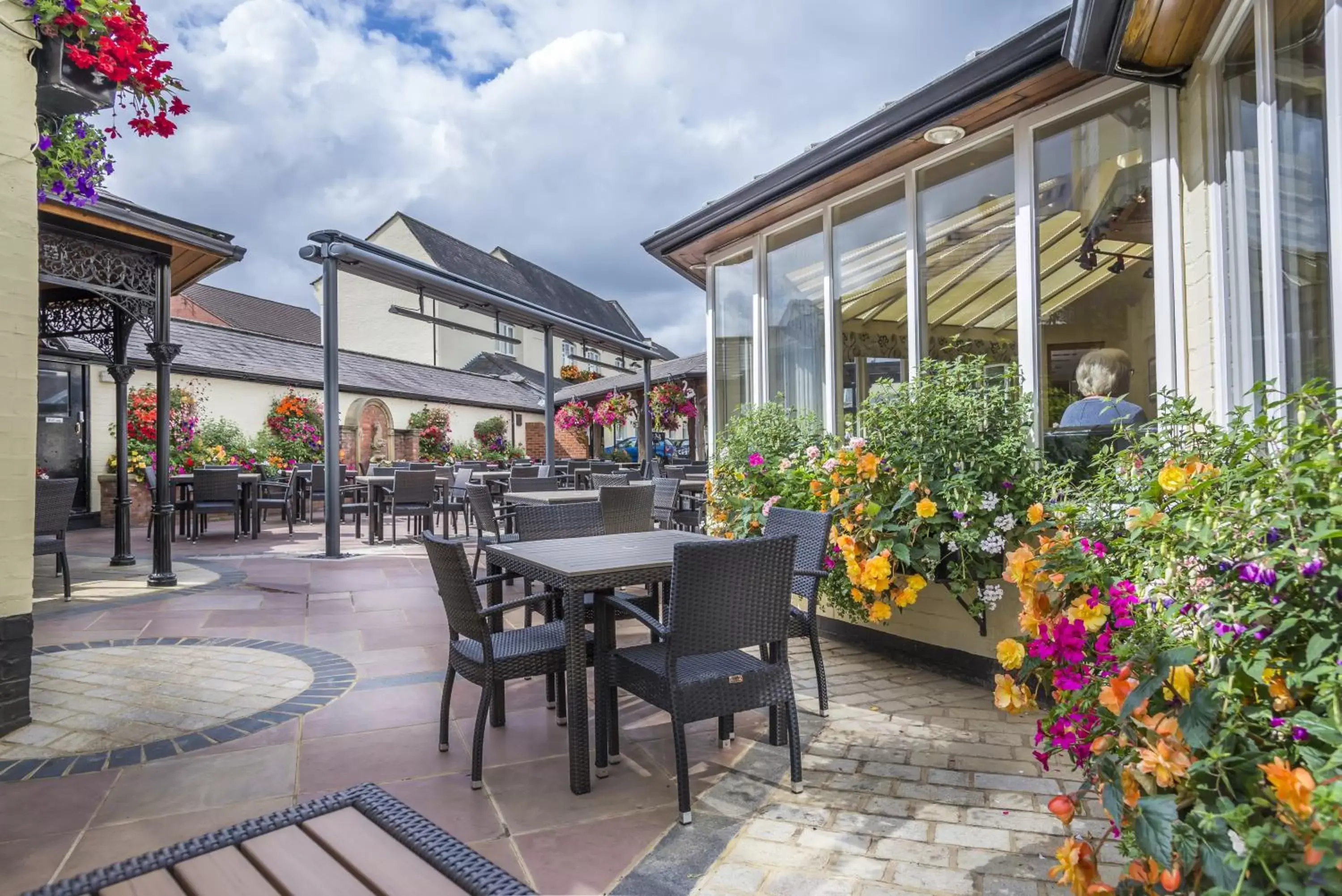 Balcony/Terrace, Restaurant/Places to Eat in The Three Swans Hotel, Market Harborough, Leicestershire