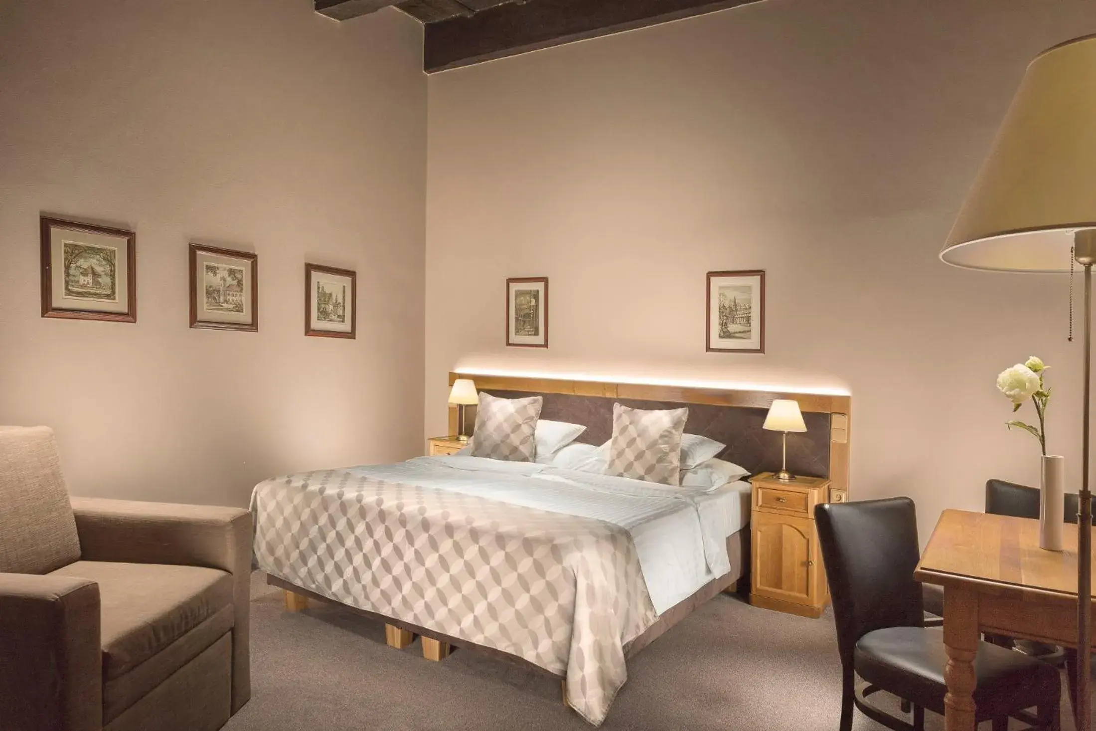 Superior Double Room - Located in the neighboring house in Hotel Pod Věží Superior Double Room - Located in the neighboring house in Hotel Pod Věží