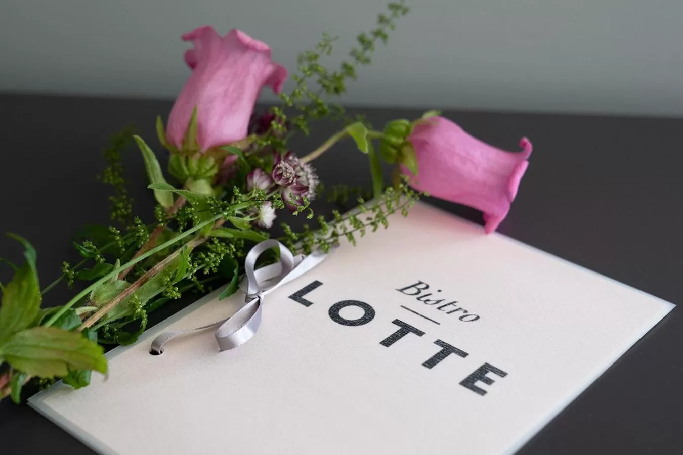 Area and facilities in Bistro Lotte