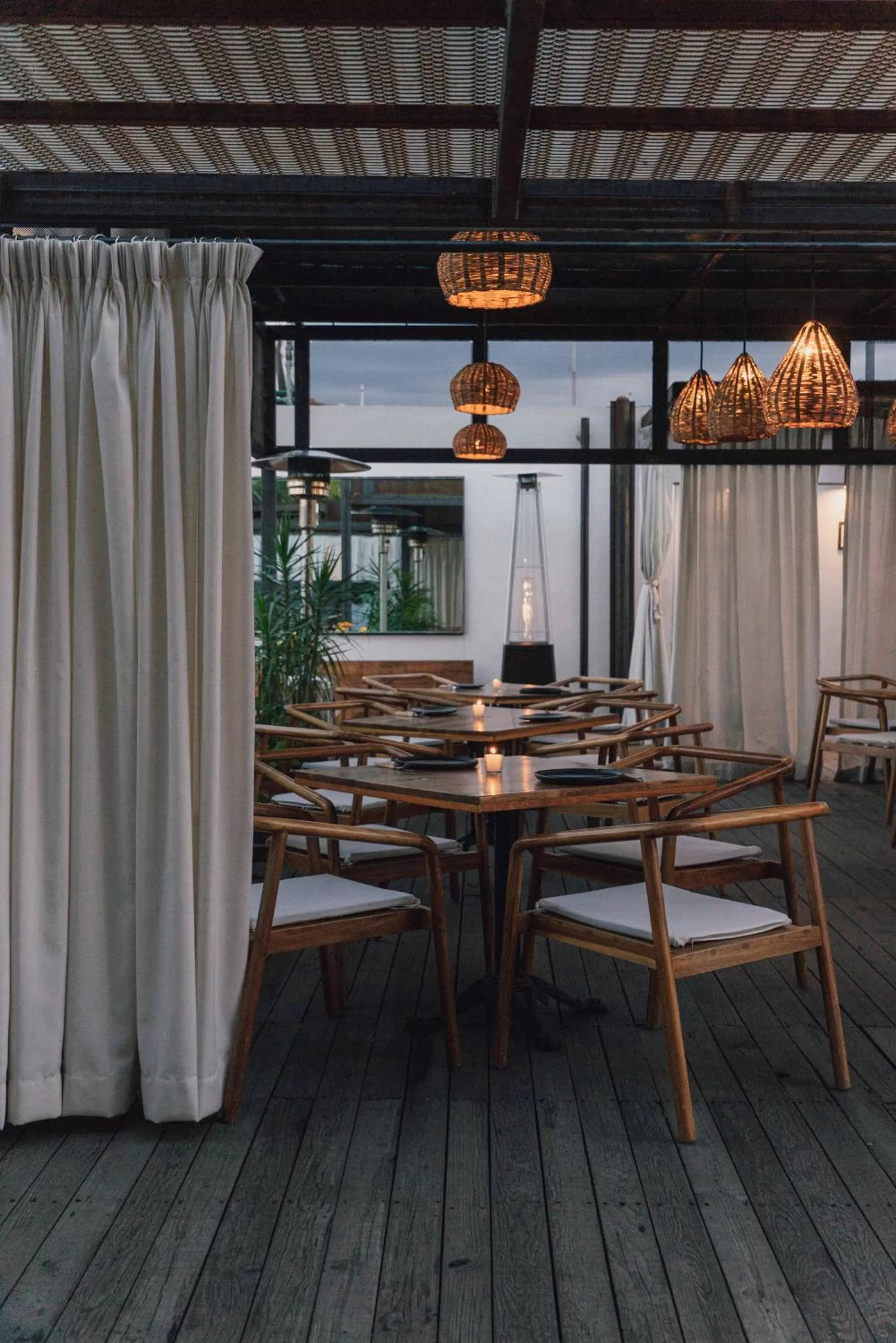 Restaurant/places to eat in Hotel Sin Nombre