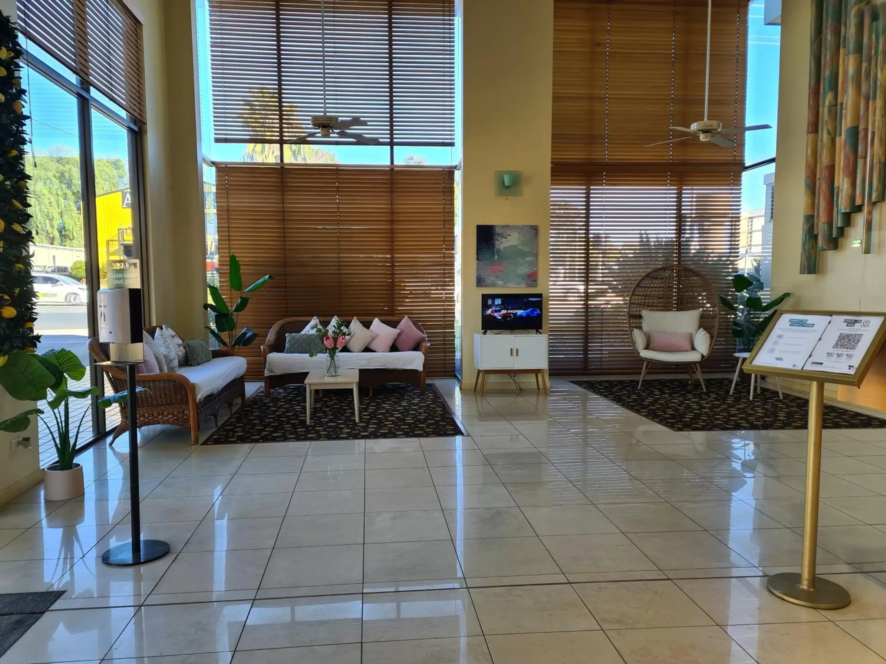 Lobby or reception in Swan Hill Resort