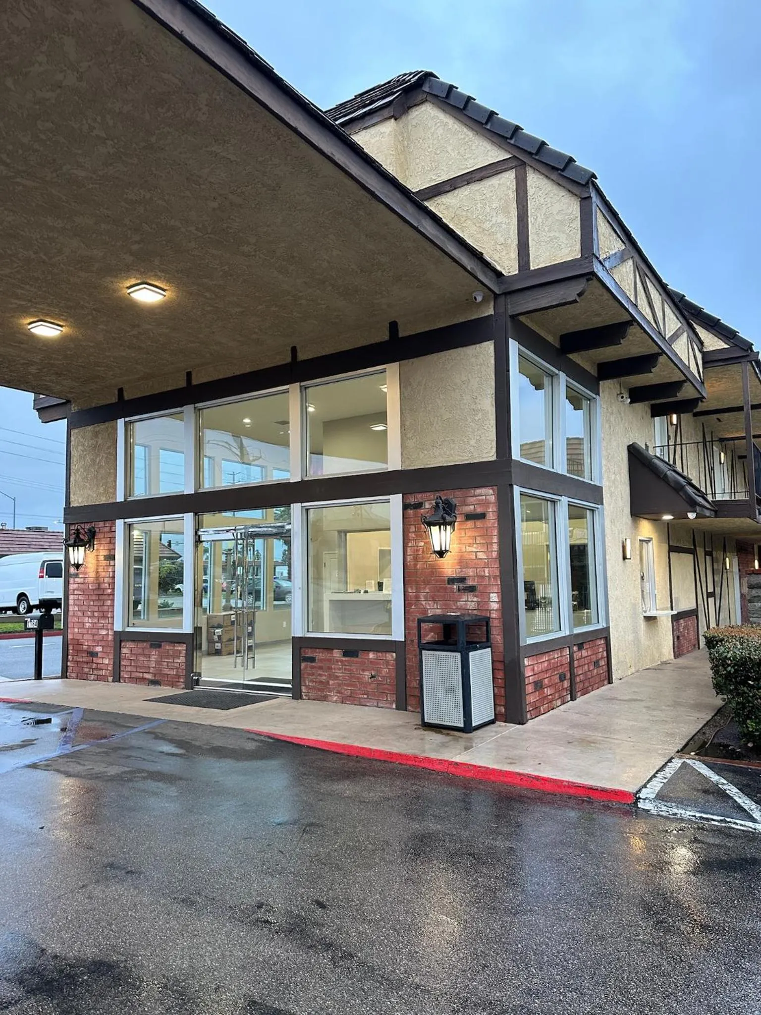 Property Building in Hotel del SOL